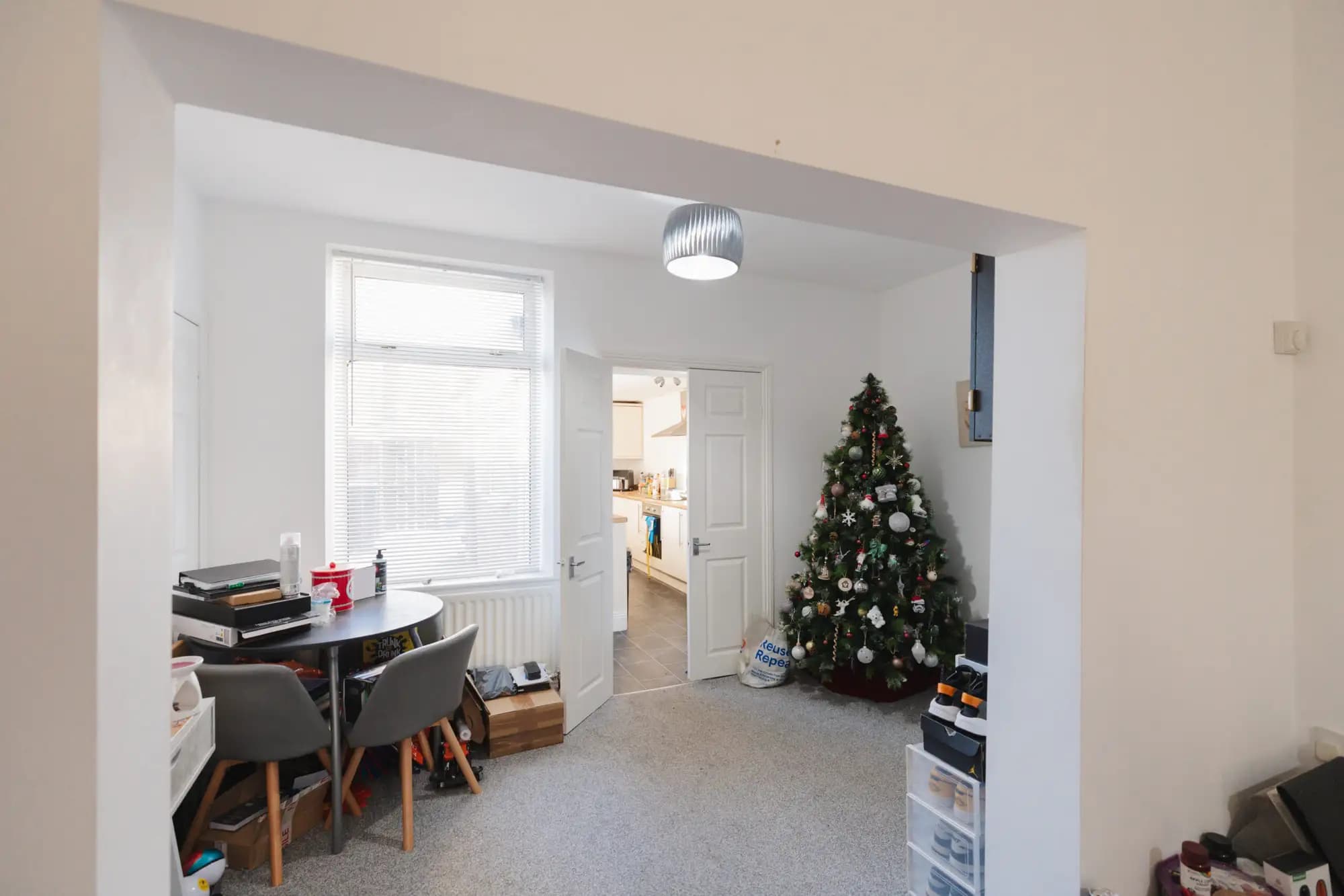 property photo 5 of 17