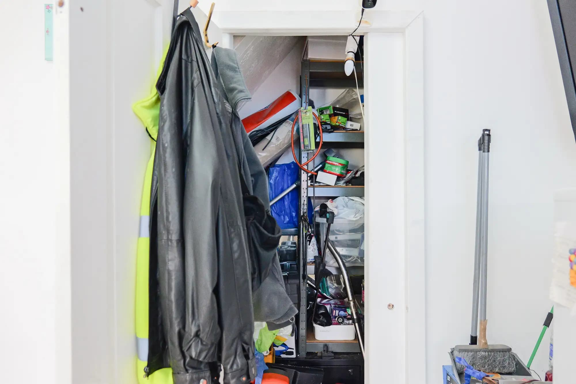 property photo 18 of 25
