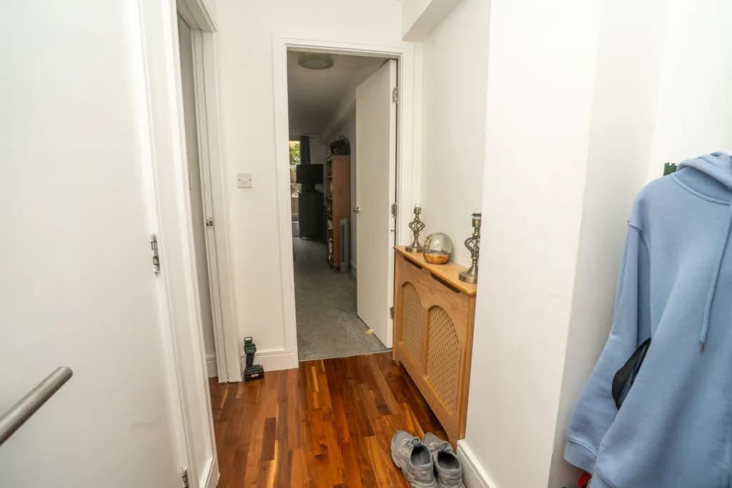 property photo 14 of 15