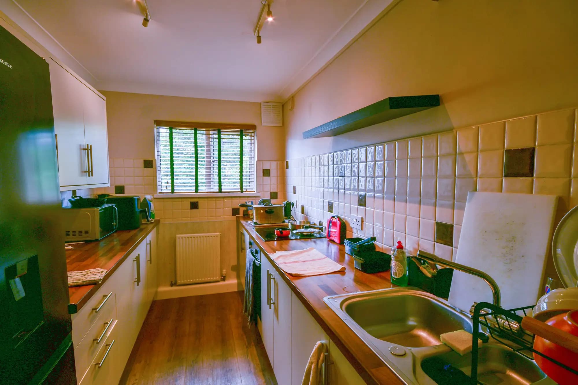property photo 4 of 16