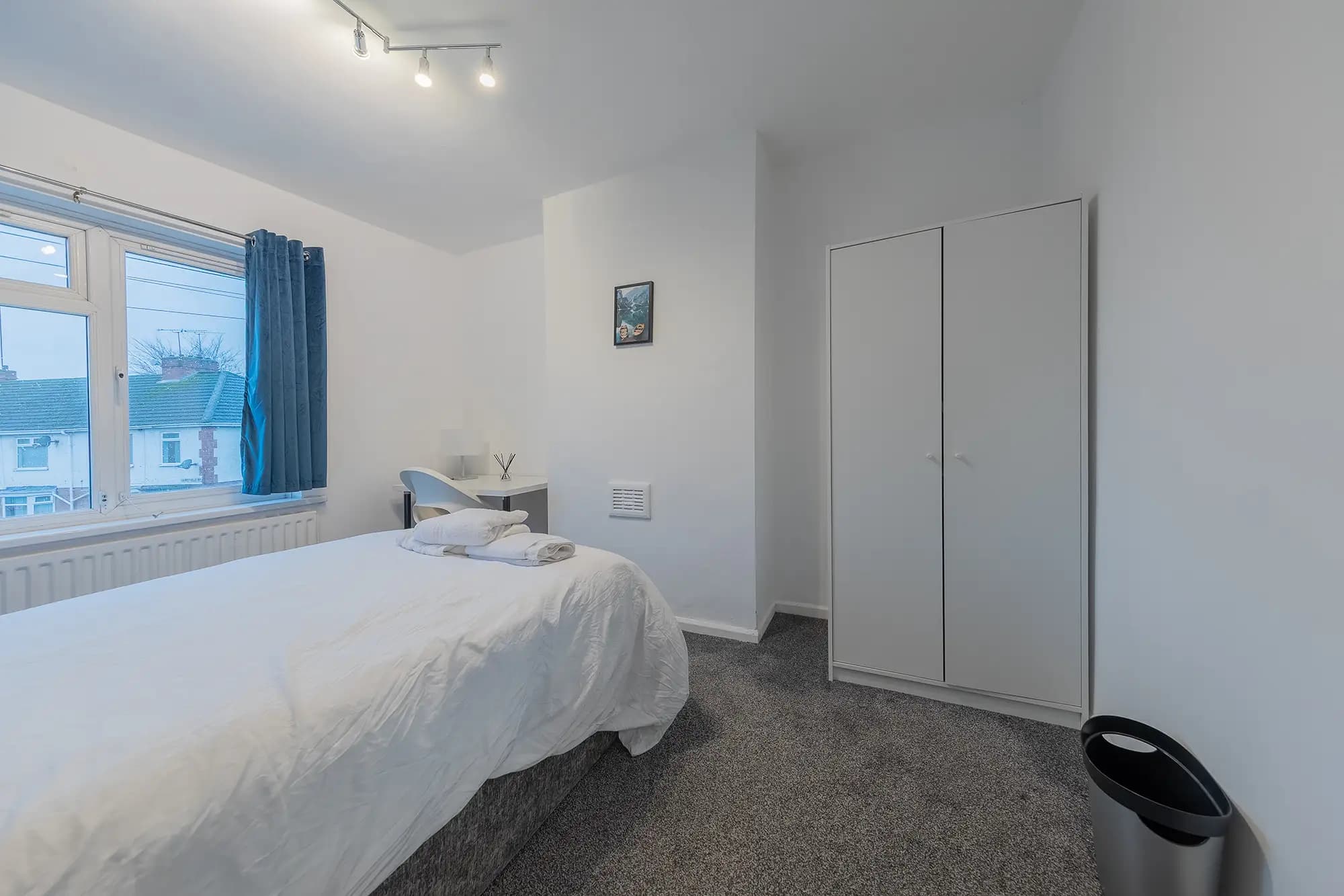 property photo 19 of 31