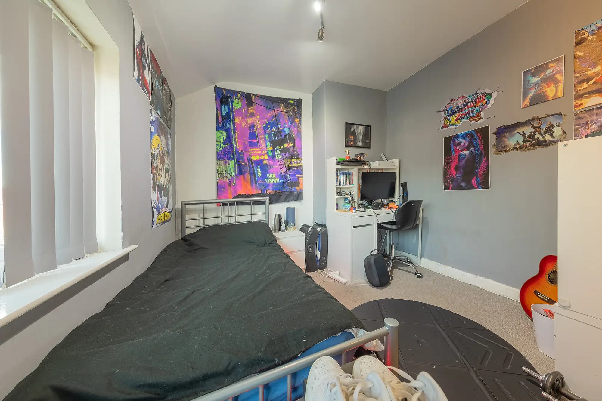 property photo 16 of 24