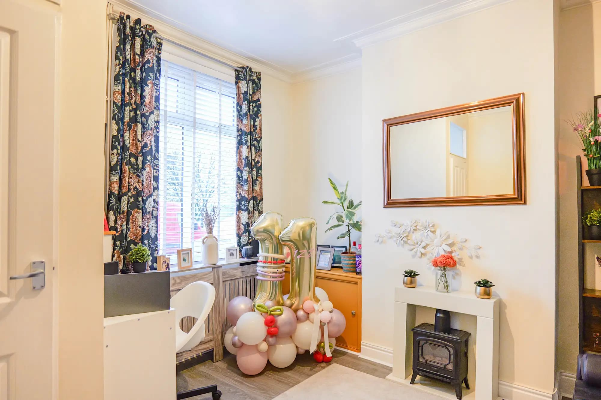 property photo 4 of 23