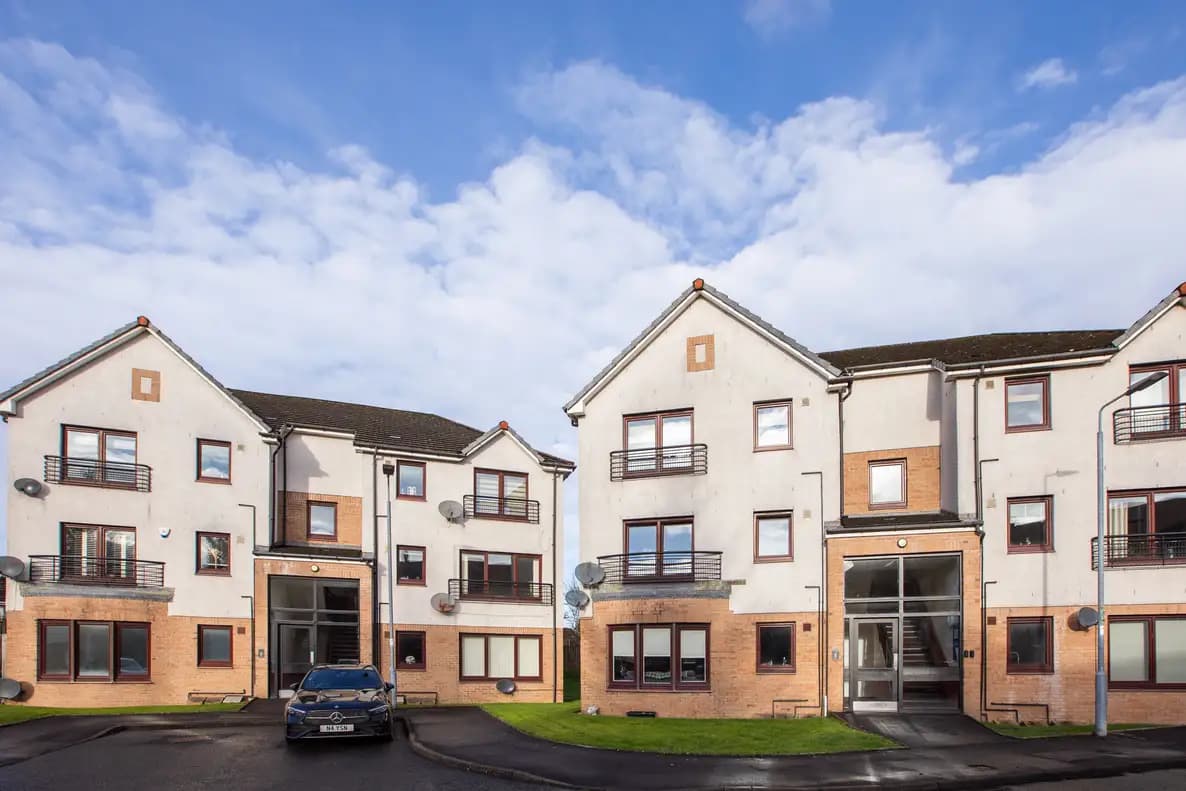 property photo 16 of 18