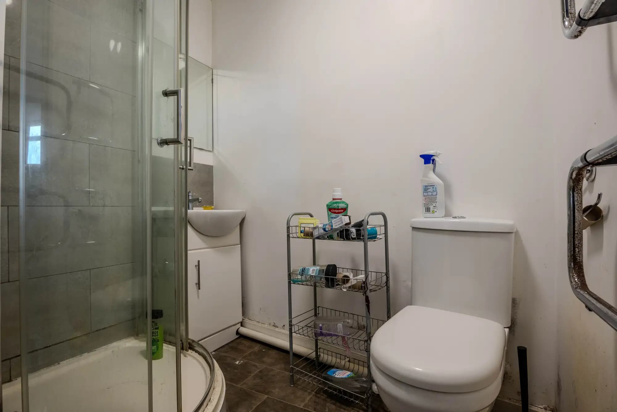 property photo 21 of 49