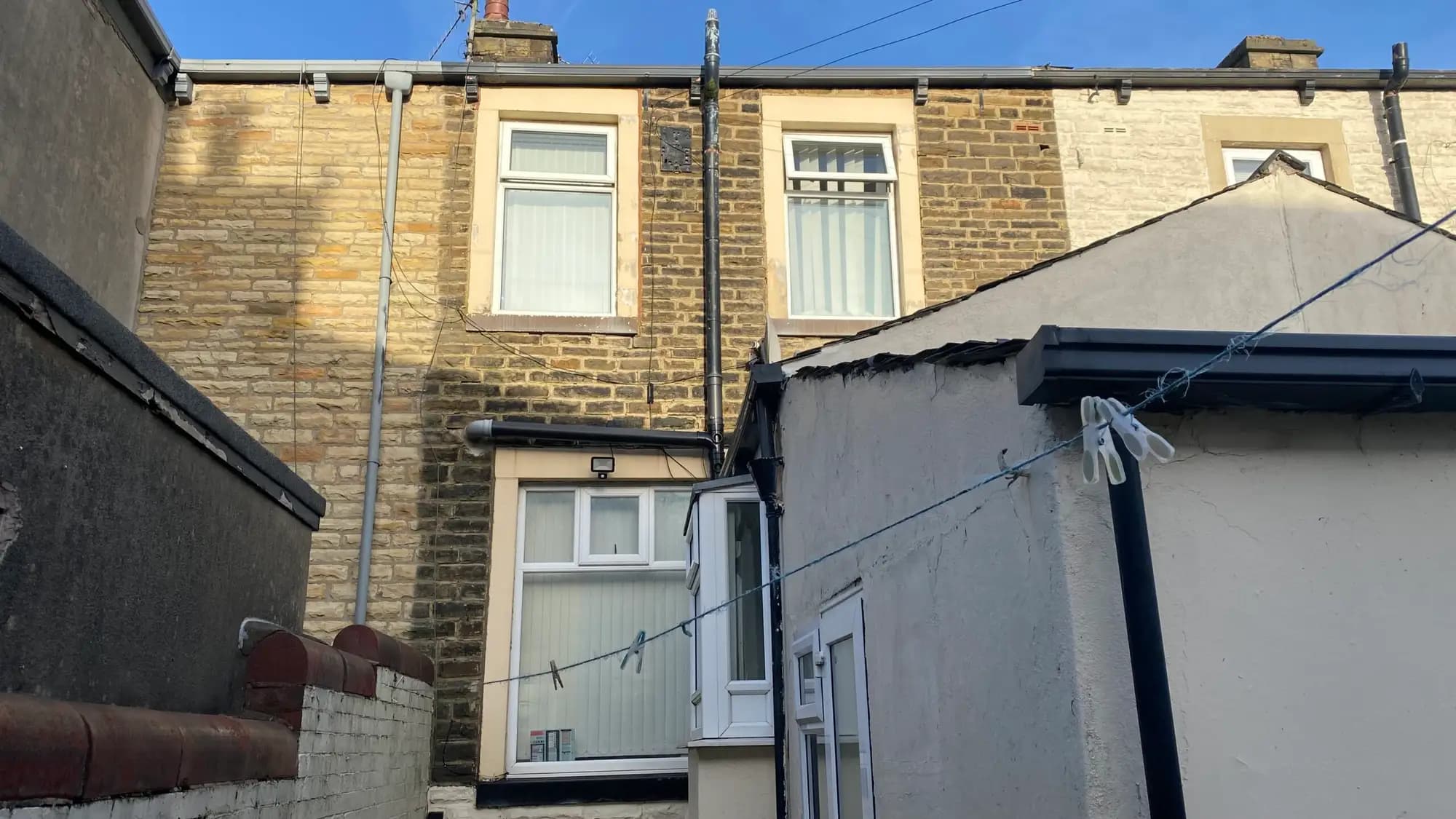 property photo 21 of 25