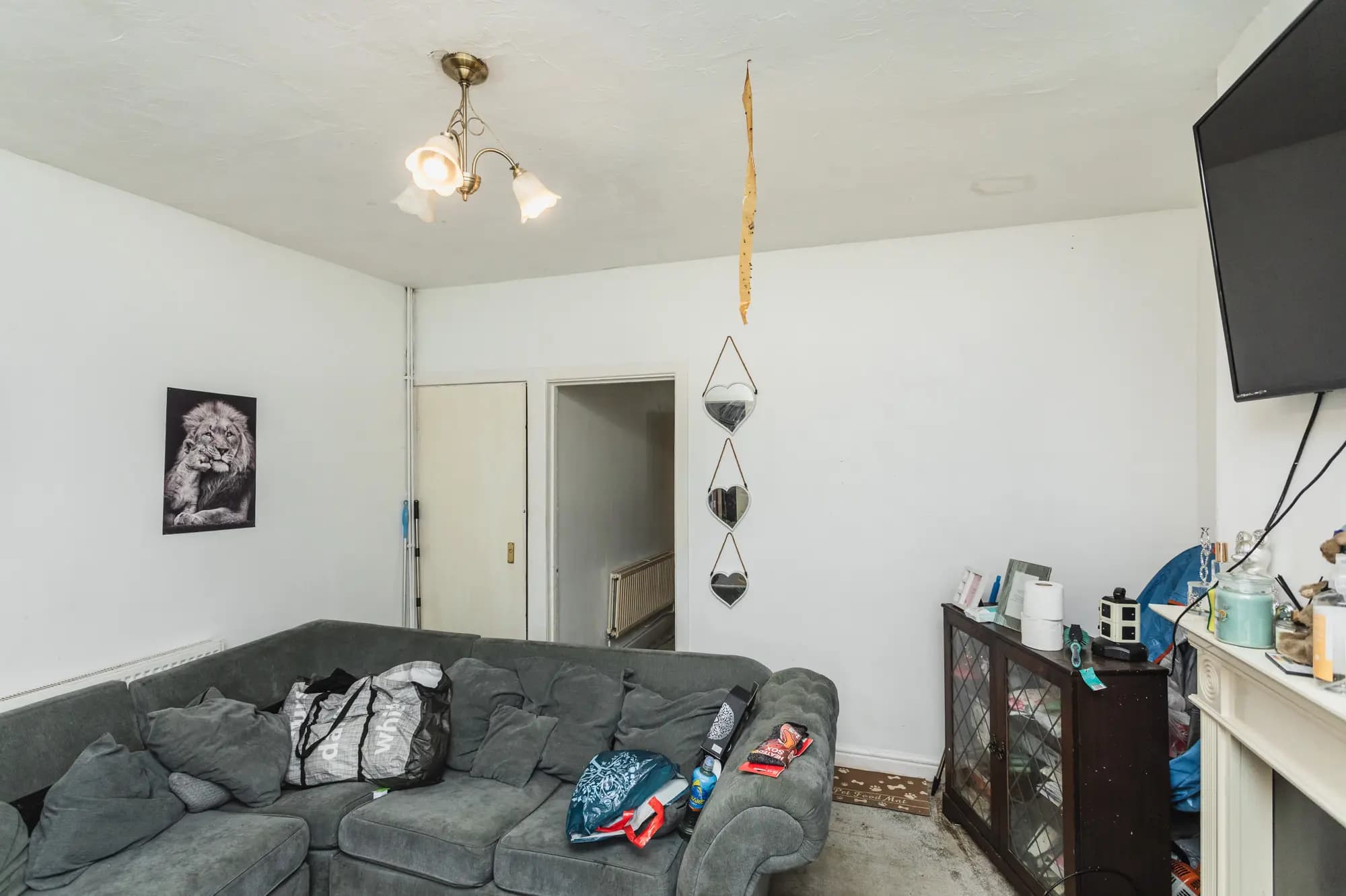 property photo 4 of 36