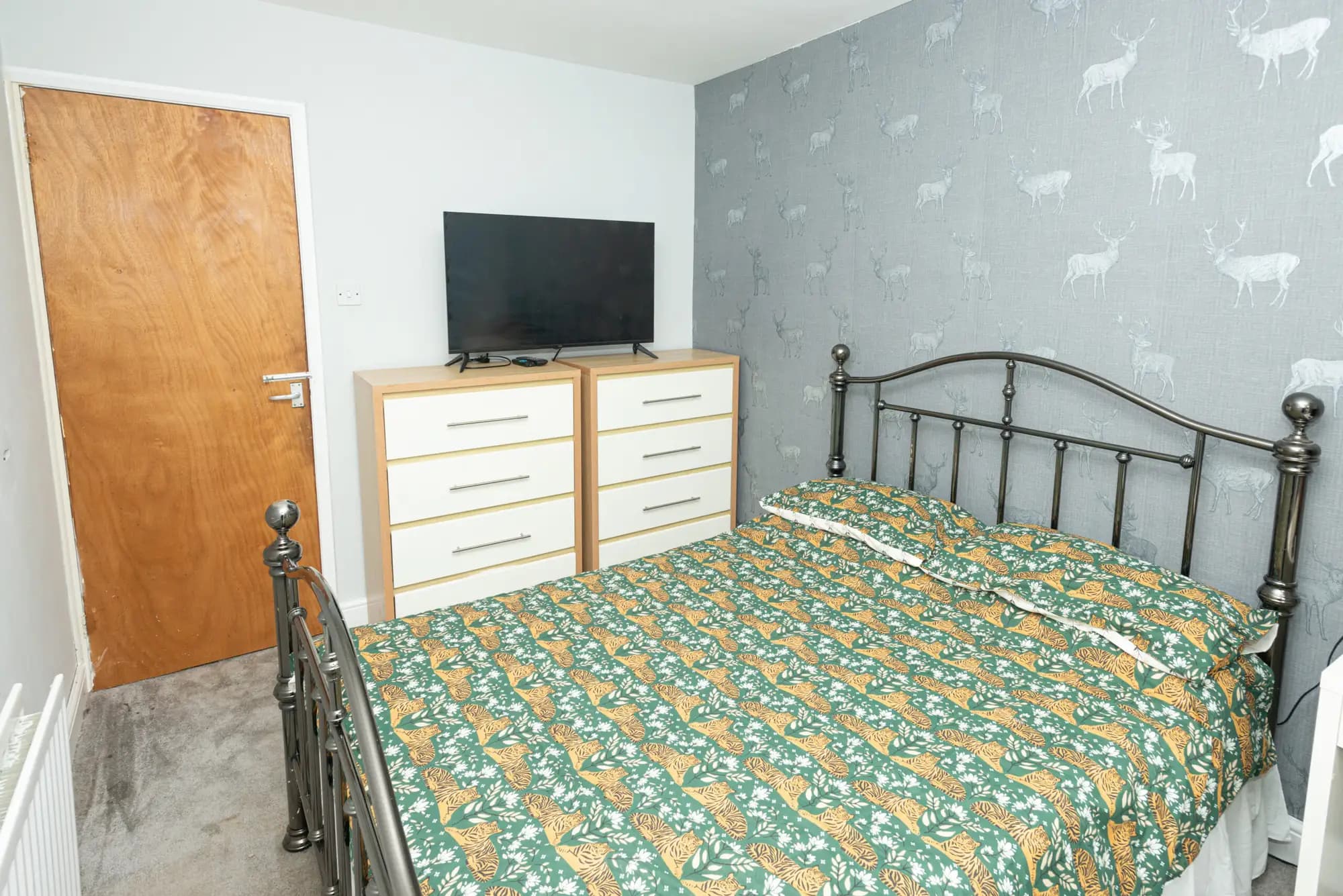 property photo 15 of 23