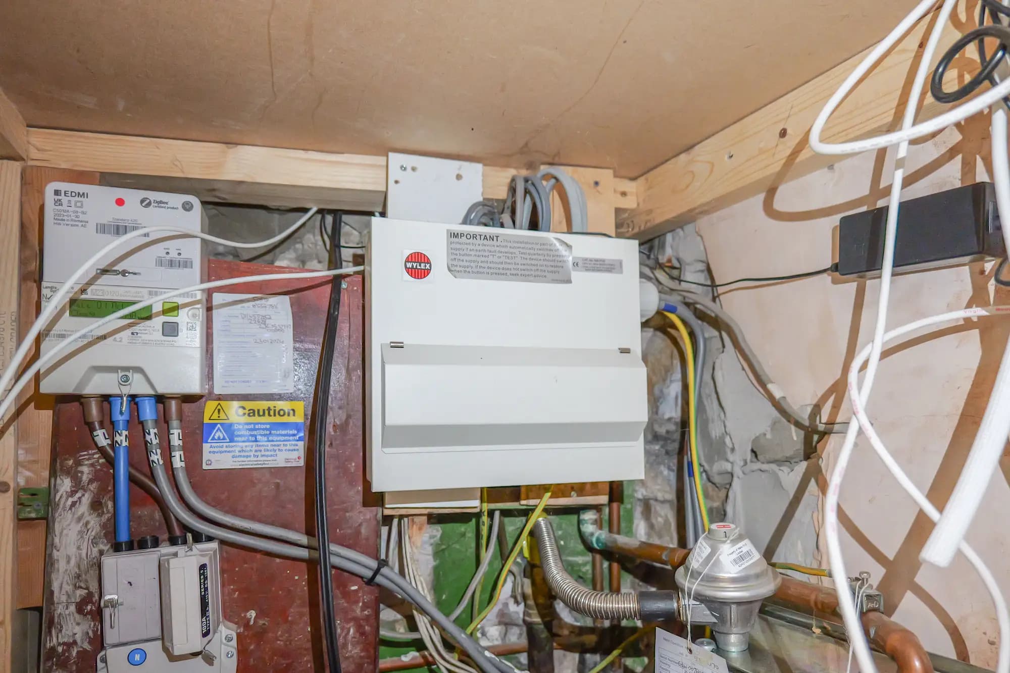 property photo 12 of 15