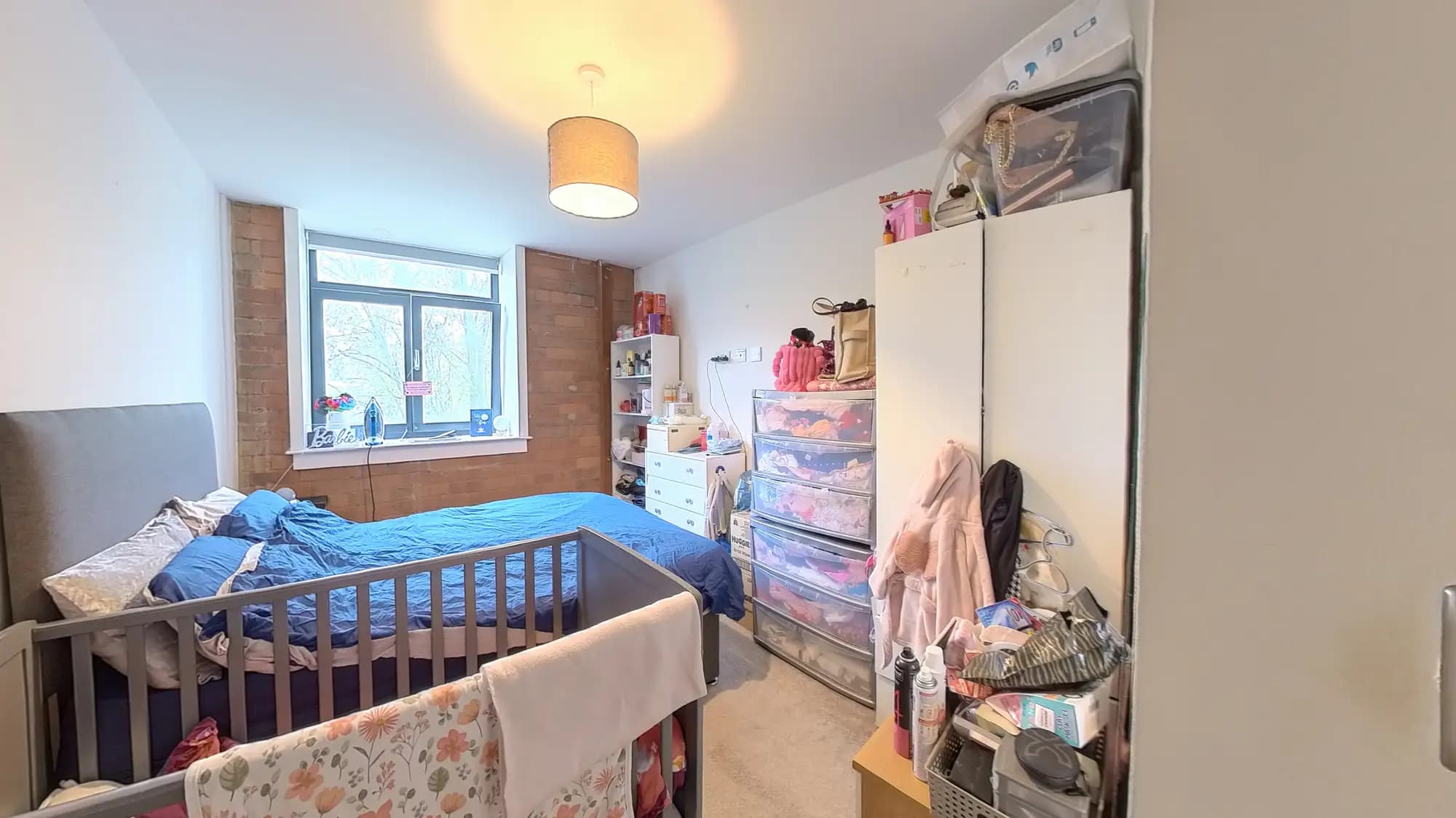 property photo 13 of 27