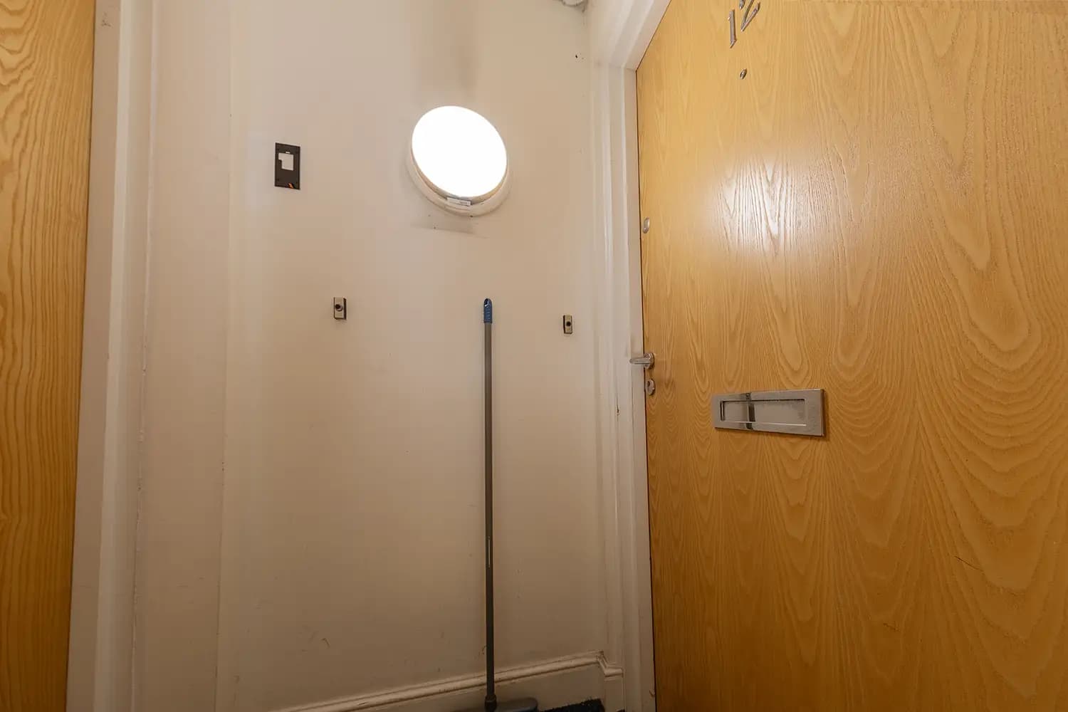 property photo 26 of 37