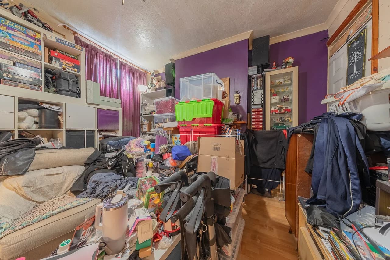property photo 12 of 19
