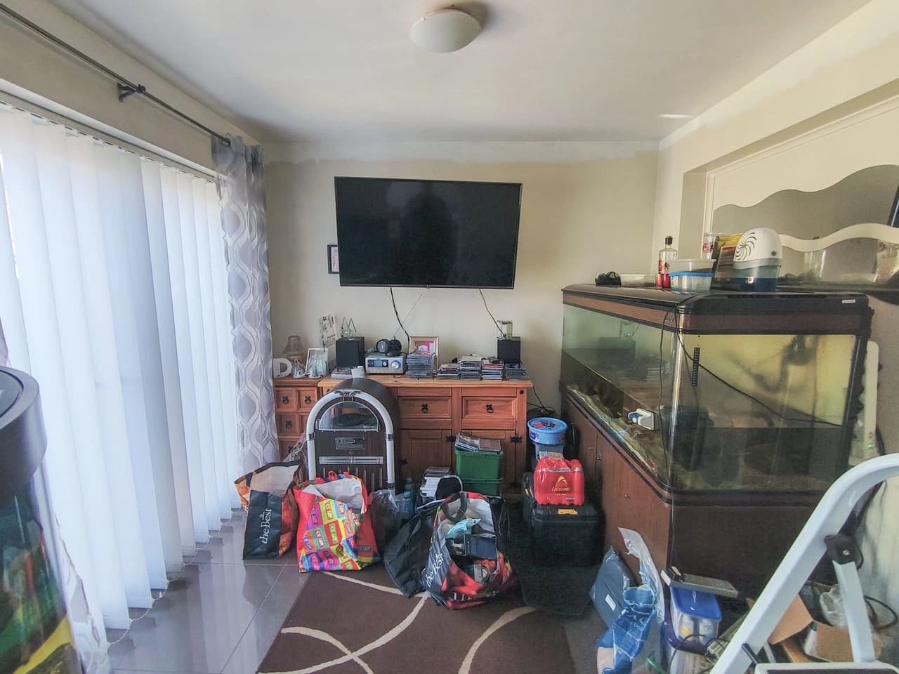 property photo 6 of 22