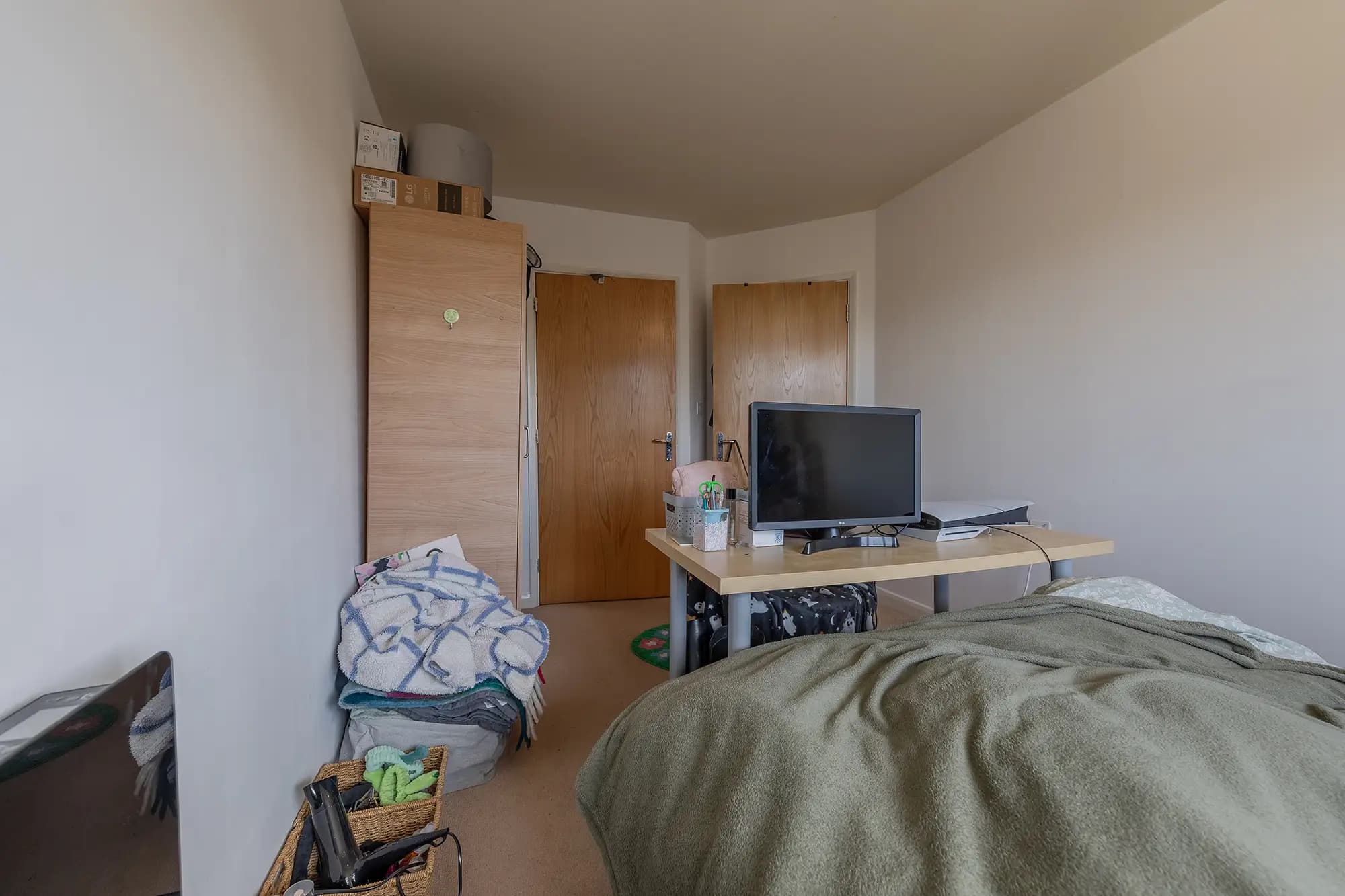 property photo 12 of 22