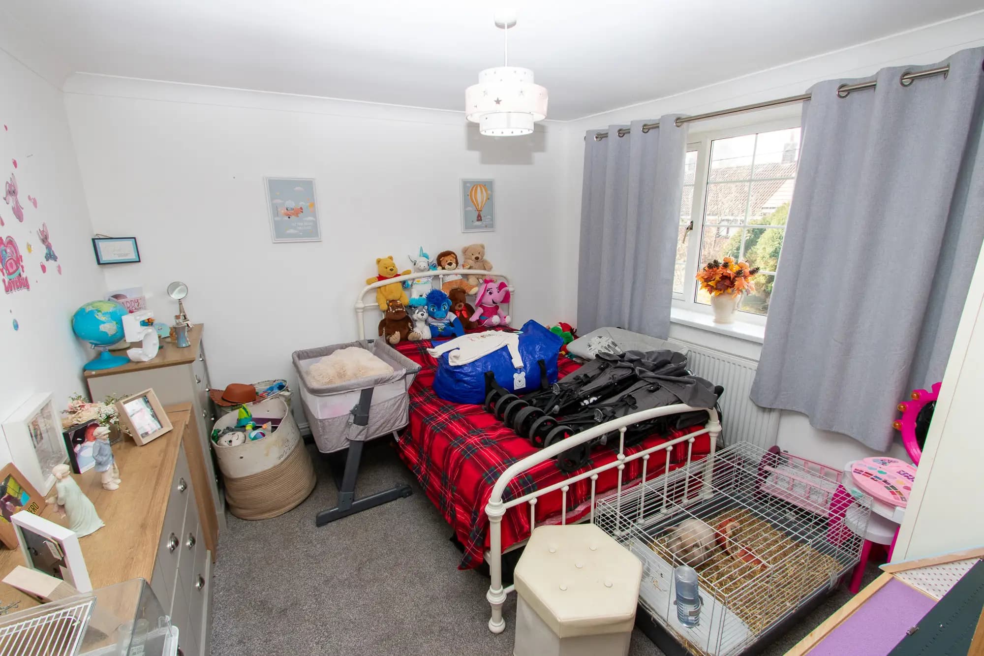 property photo 13 of 16