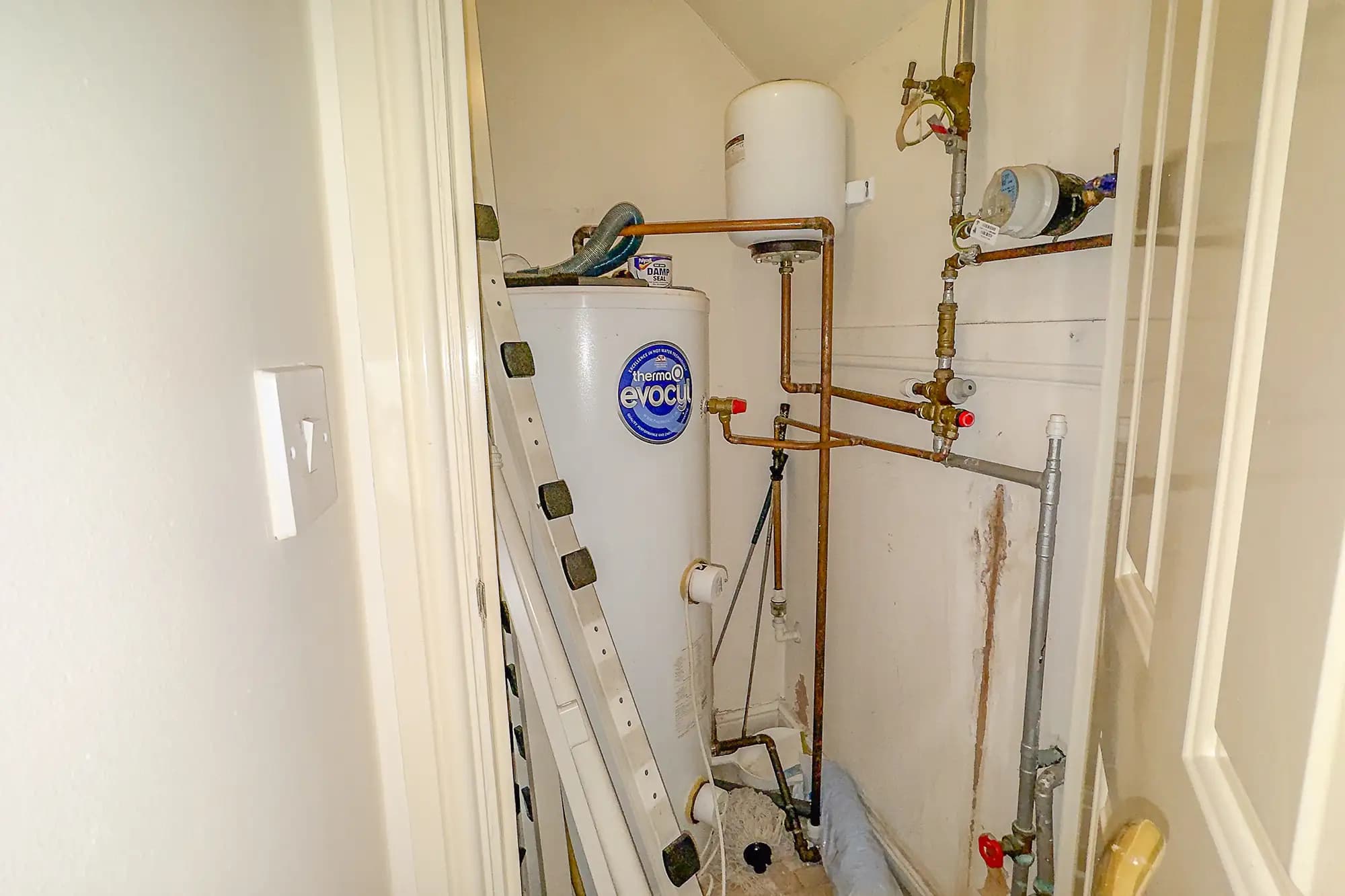 property photo 15 of 17