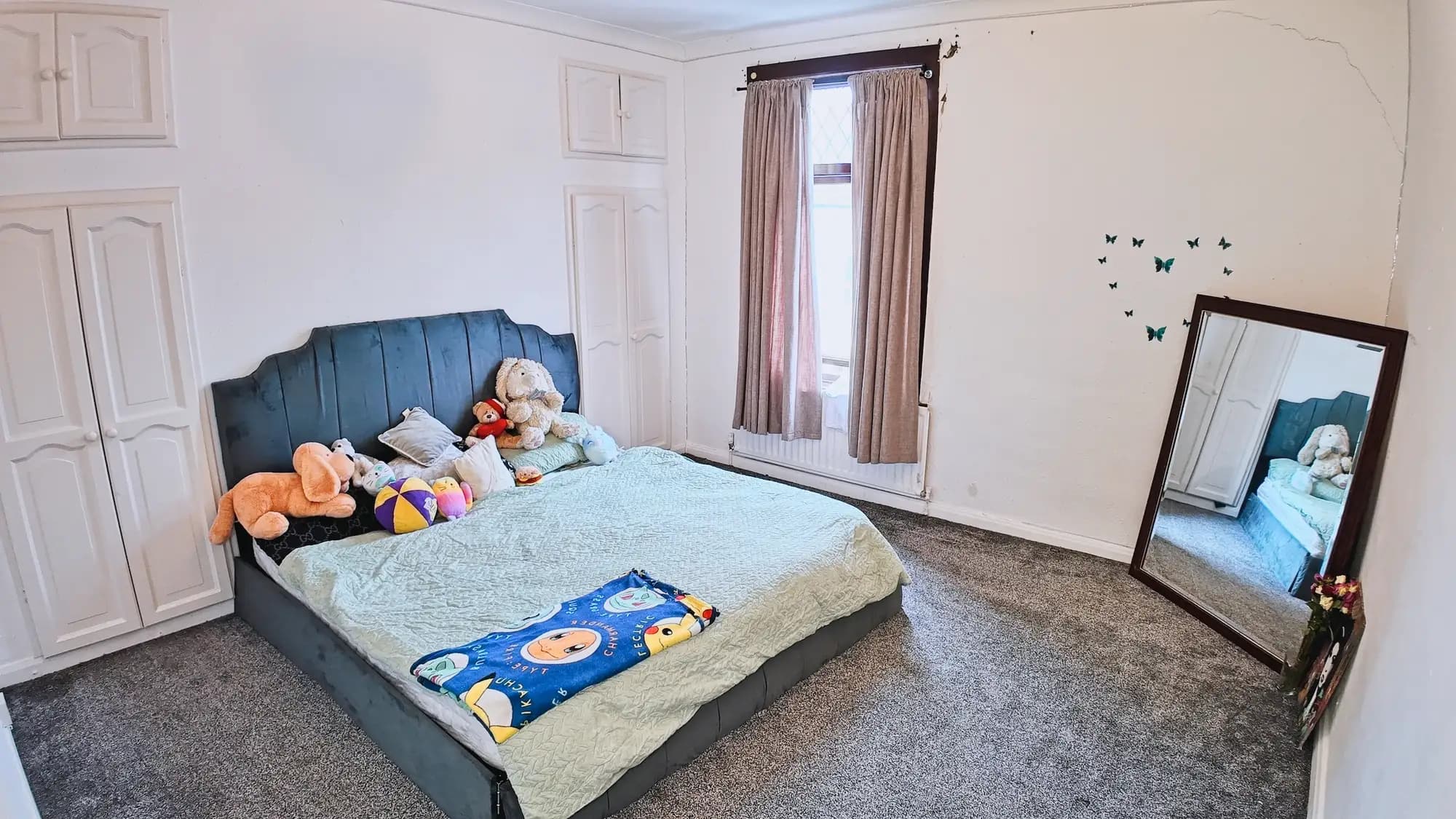 property photo 13 of 23