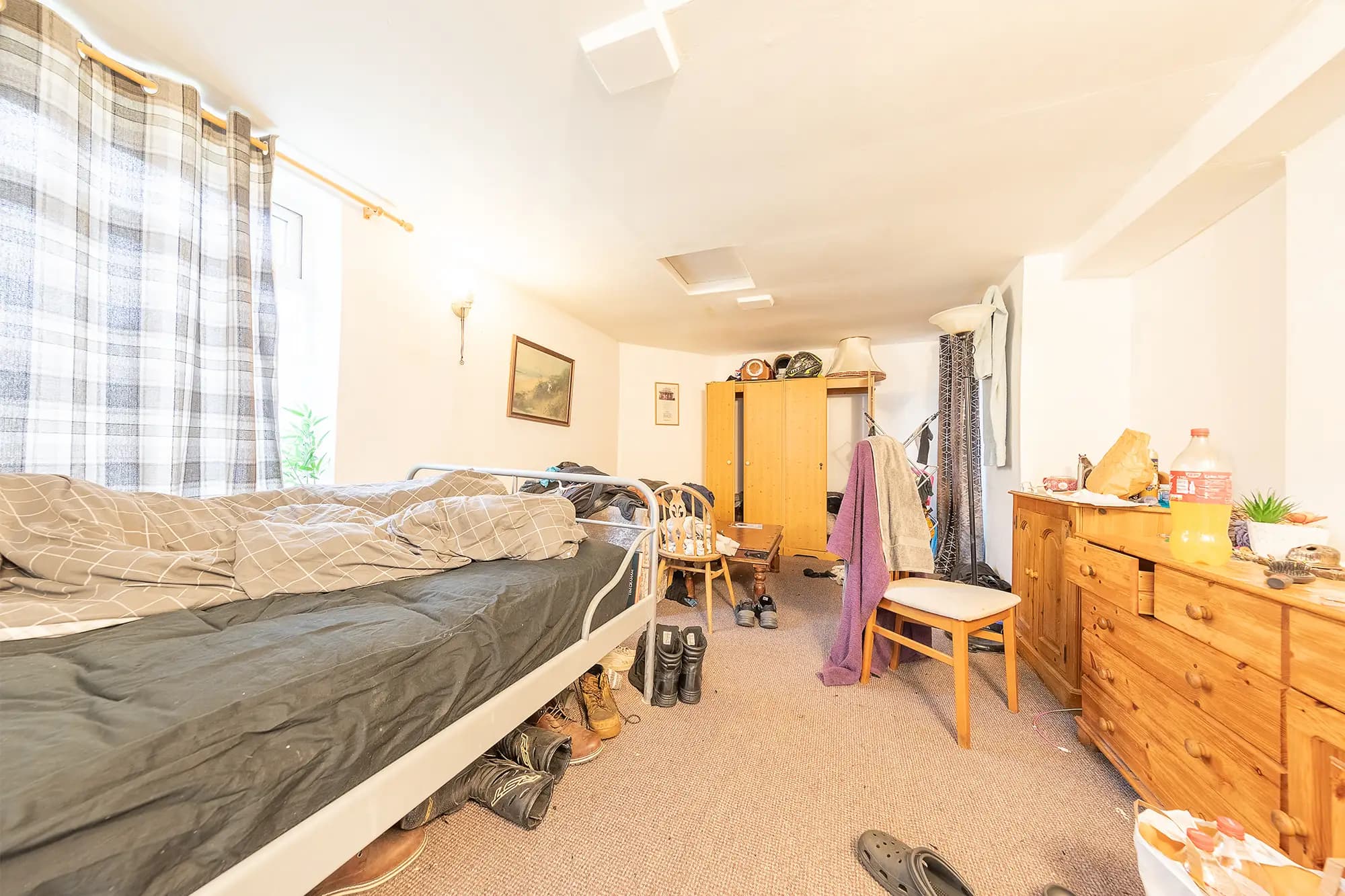 property photo 17 of 27