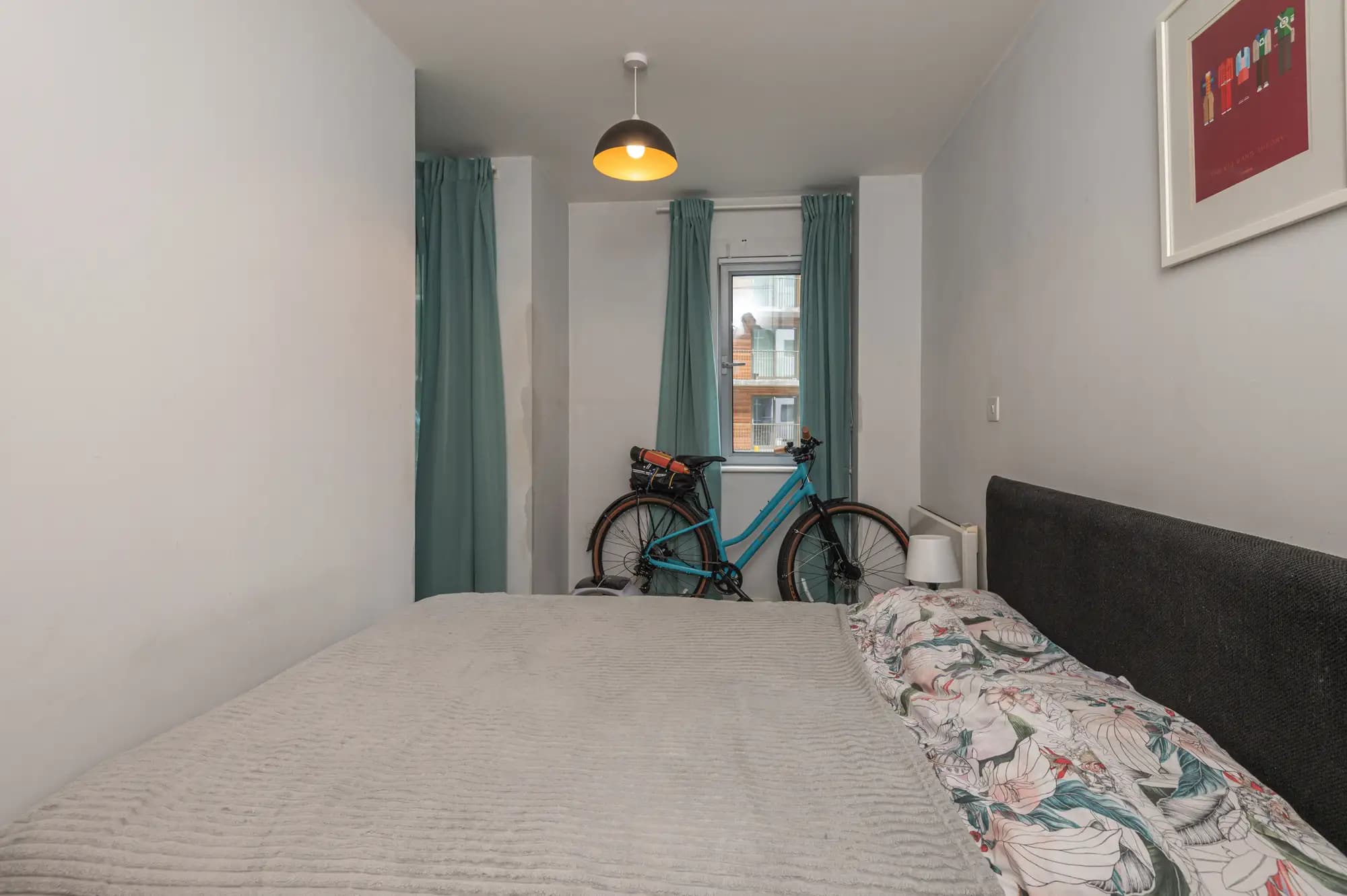 property photo 10 of 21