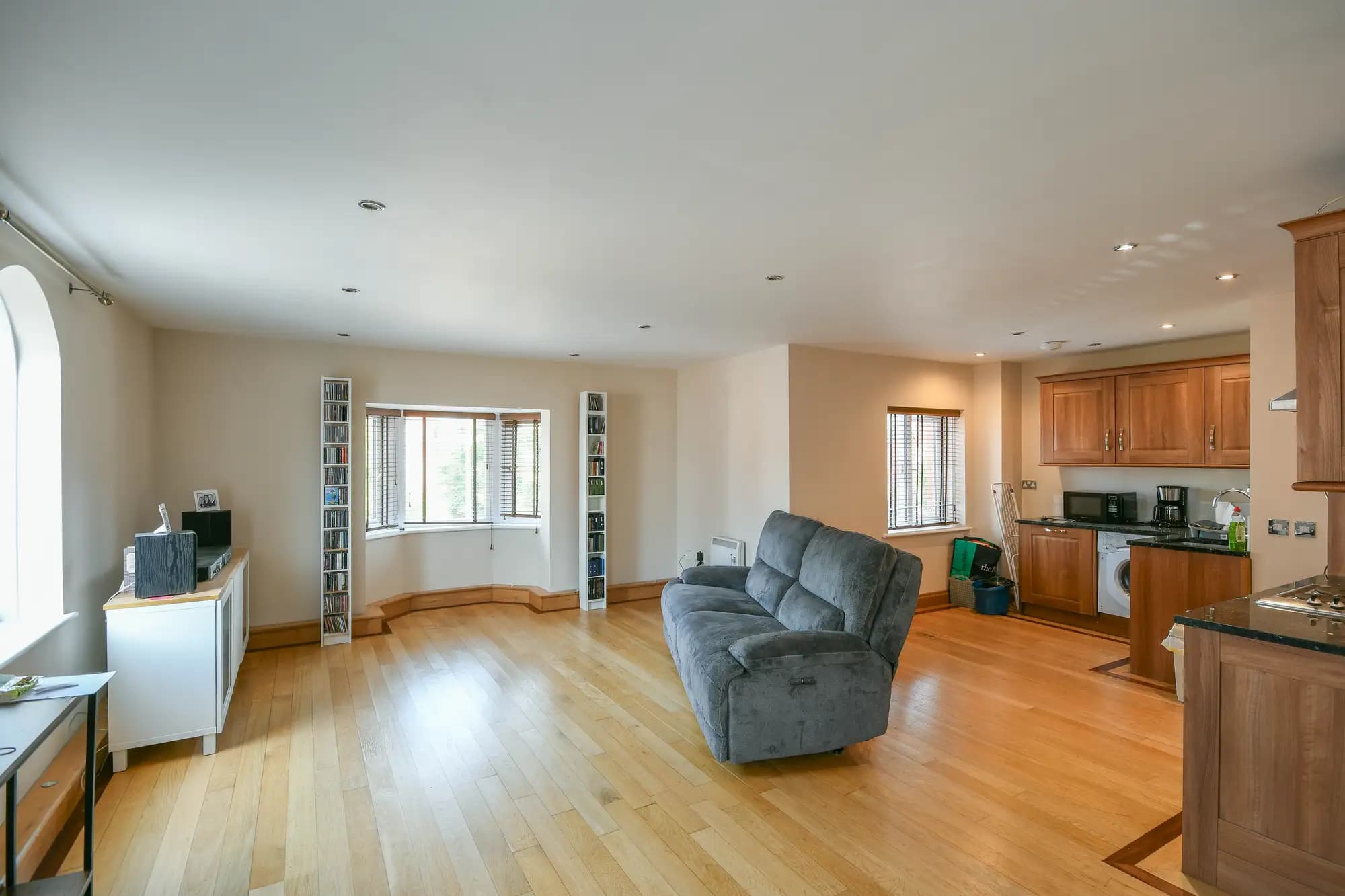 property photo 16 of 17