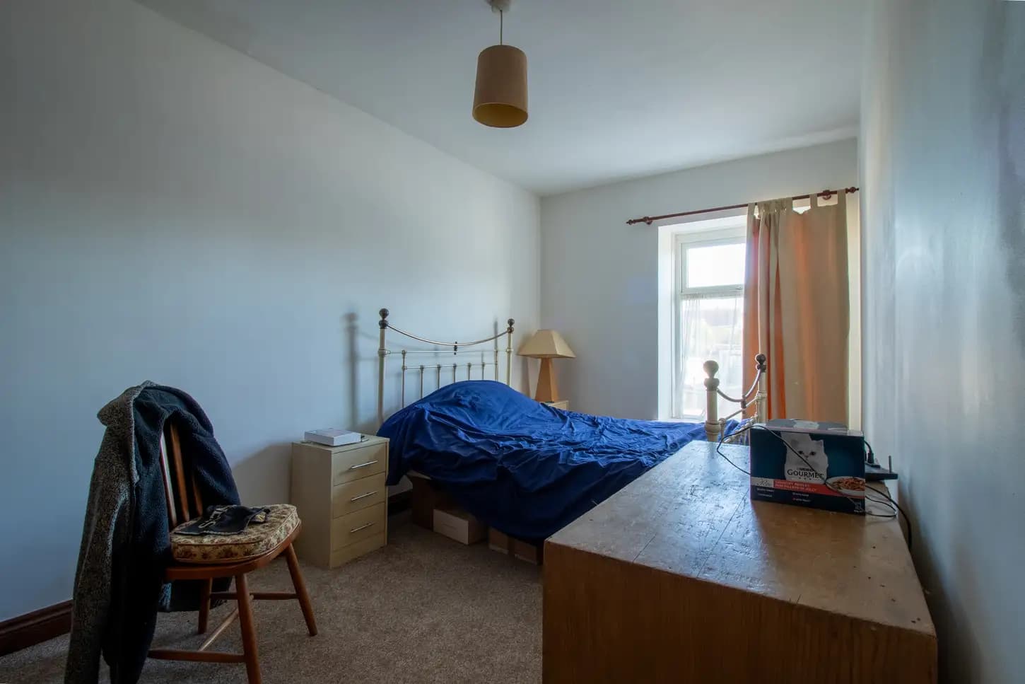 property photo 8 of 20