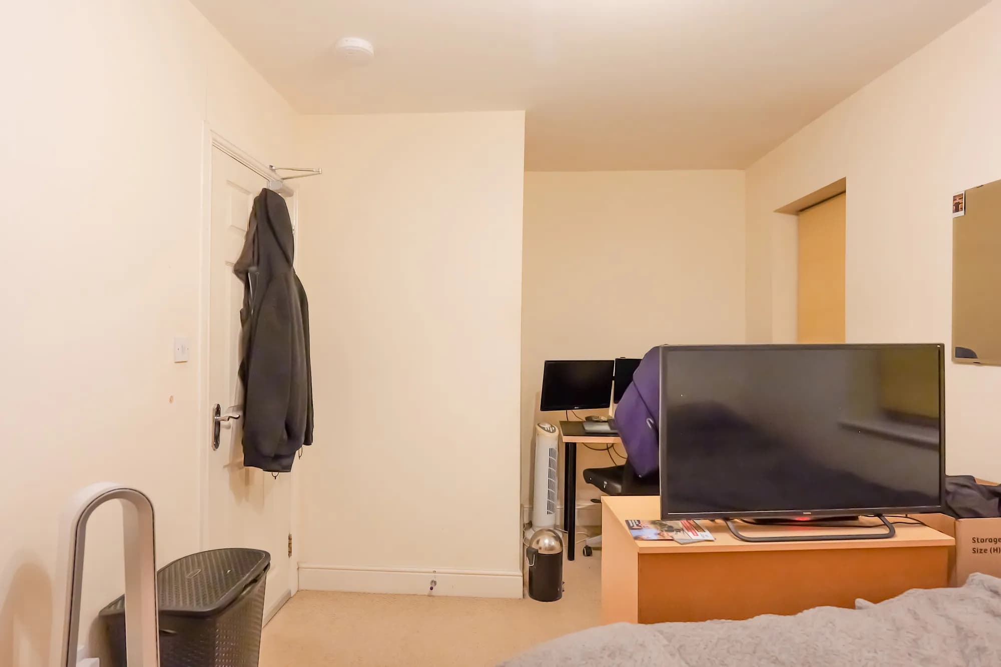 property photo 17 of 19