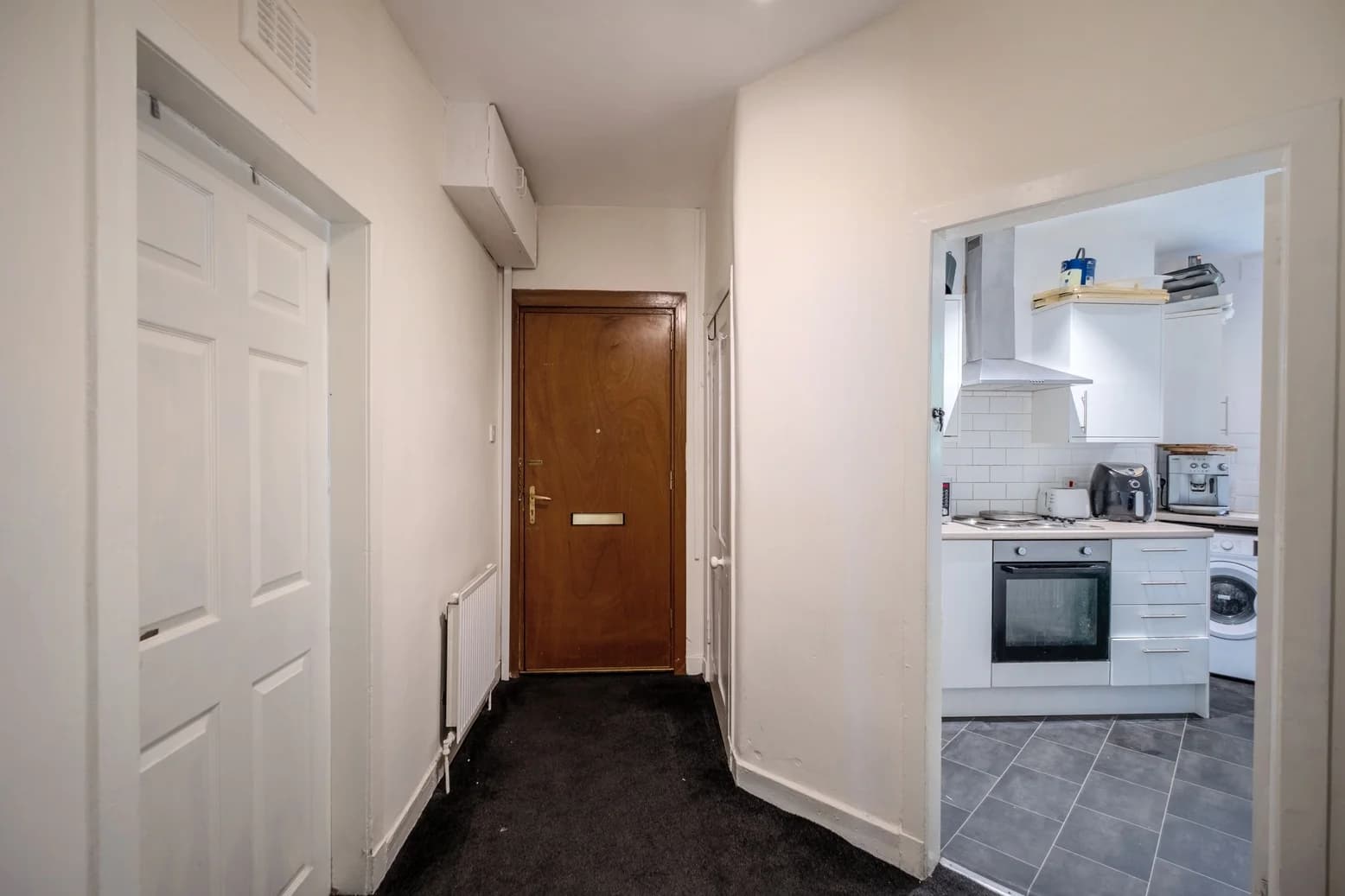 property photo 23 of 28