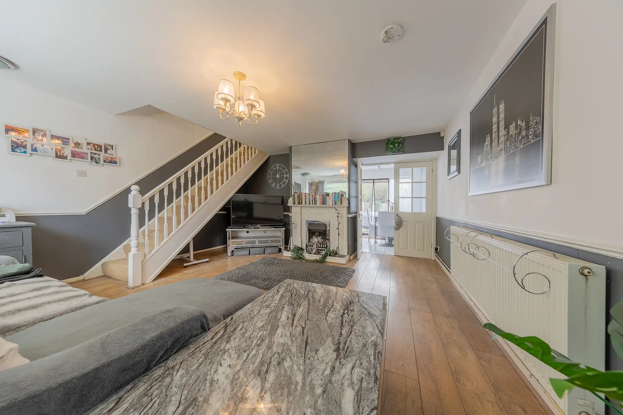 property photo 4 of 19