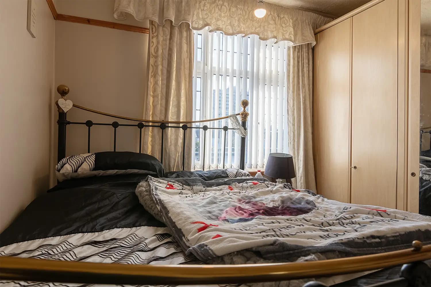 property photo 16 of 30