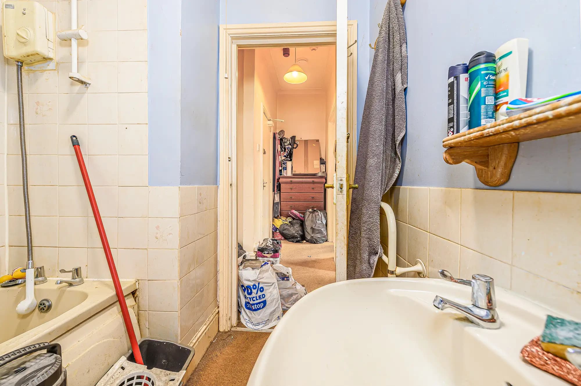 property photo 7 of 13