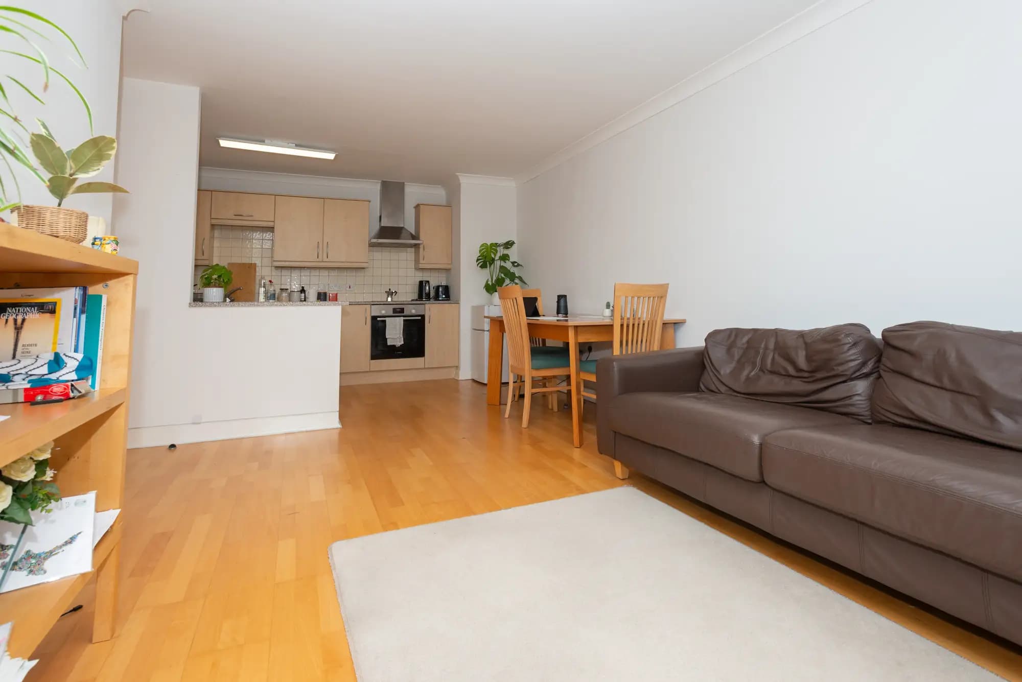 property photo 3 of 24