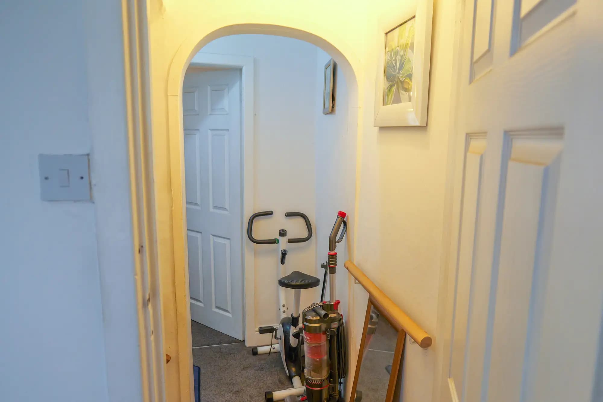 property photo 19 of 27