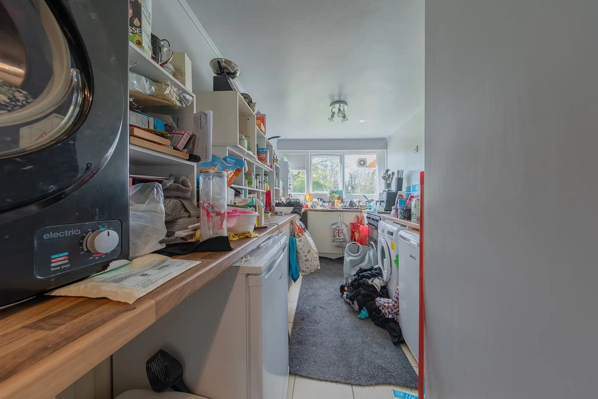 property photo 7 of 16