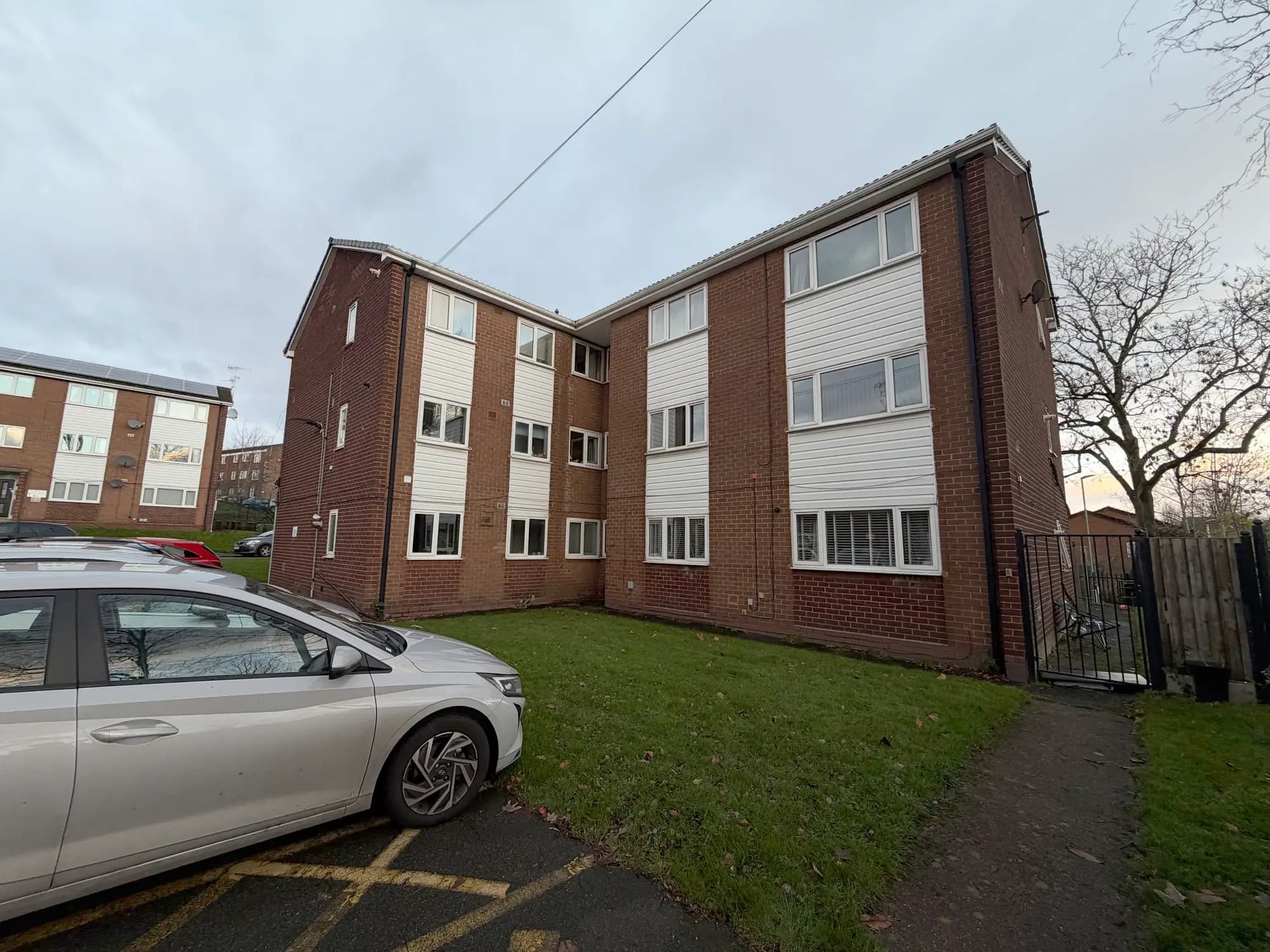 property photo 19 of 20