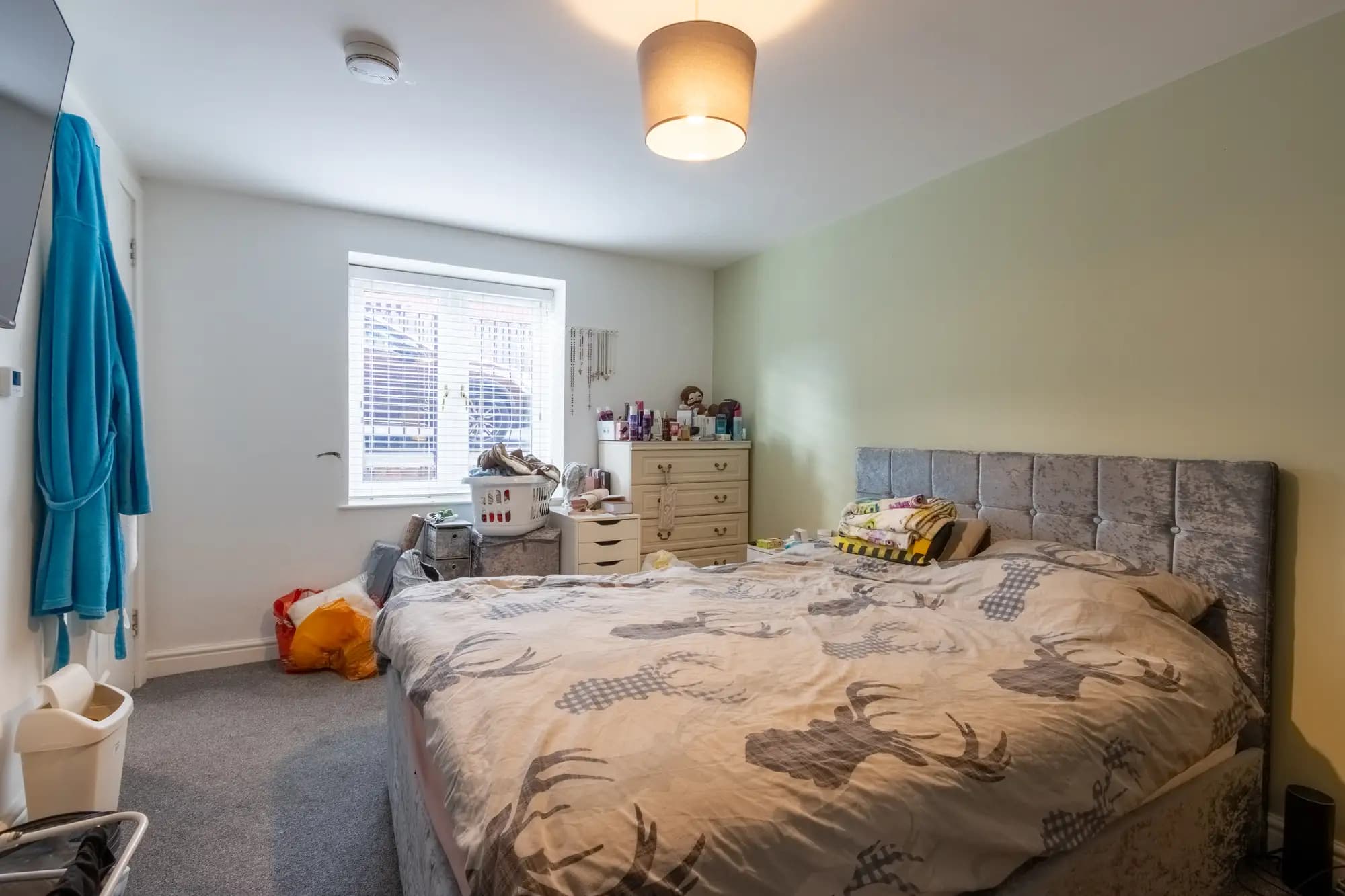 property photo 9 of 15