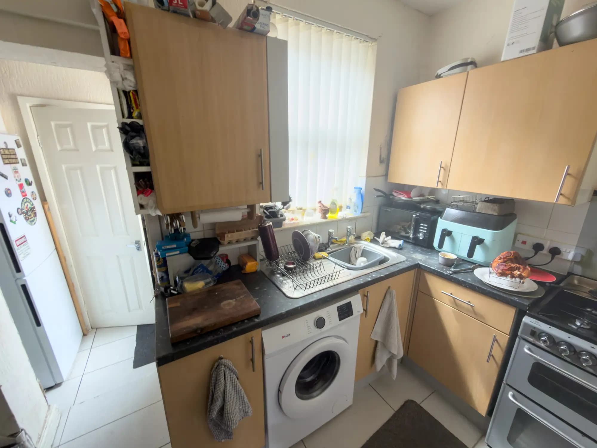 property photo 5 of 16