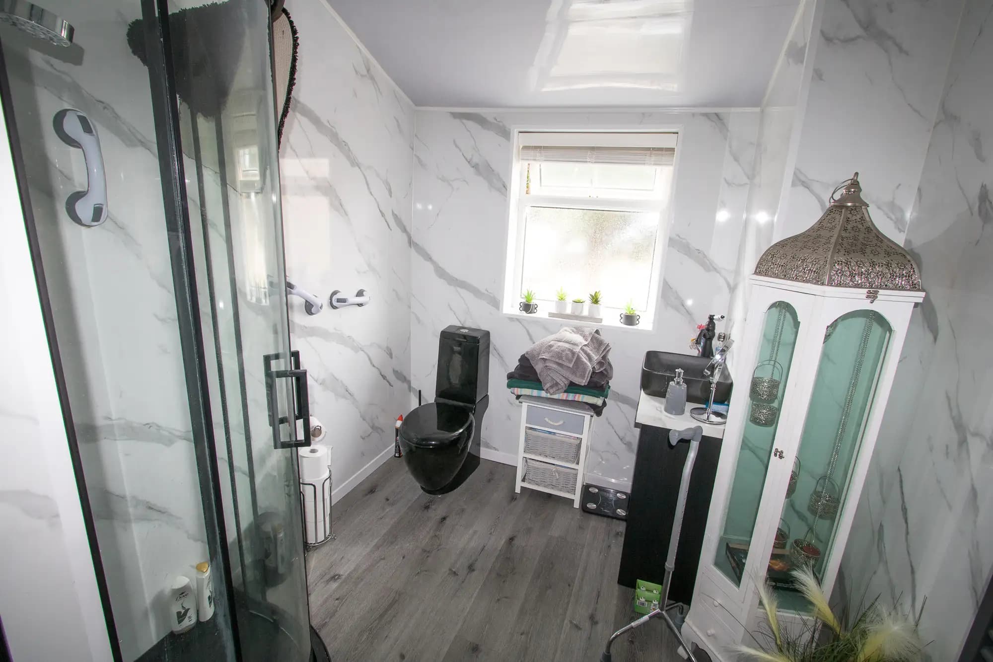 property photo 10 of 15