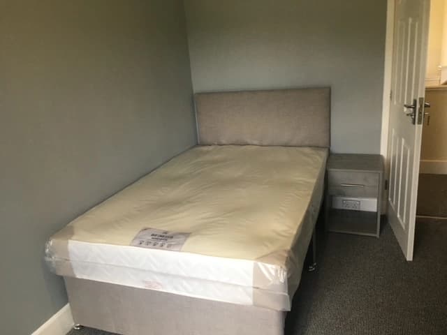 property photo 32 of 40