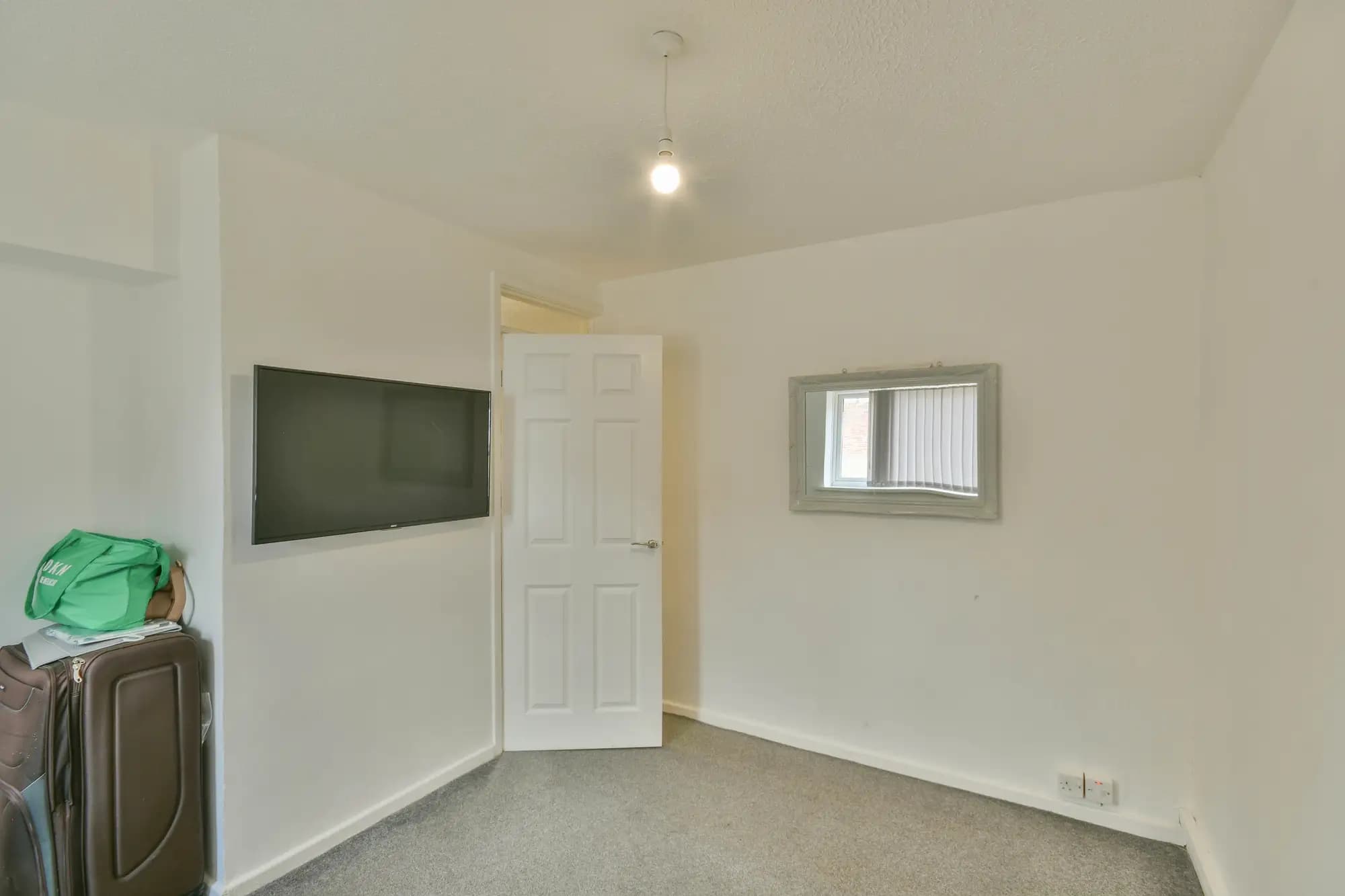 property photo 15 of 20