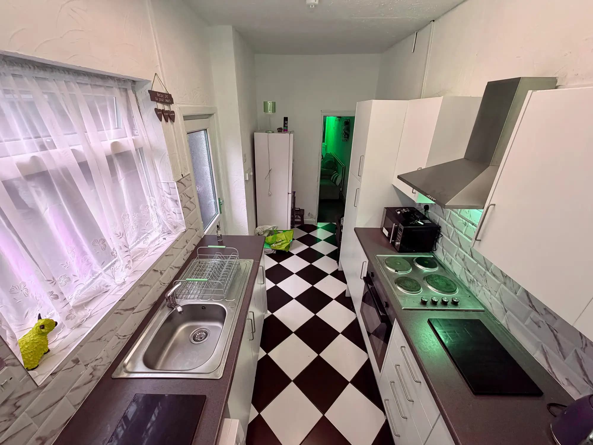 property photo 7 of 29