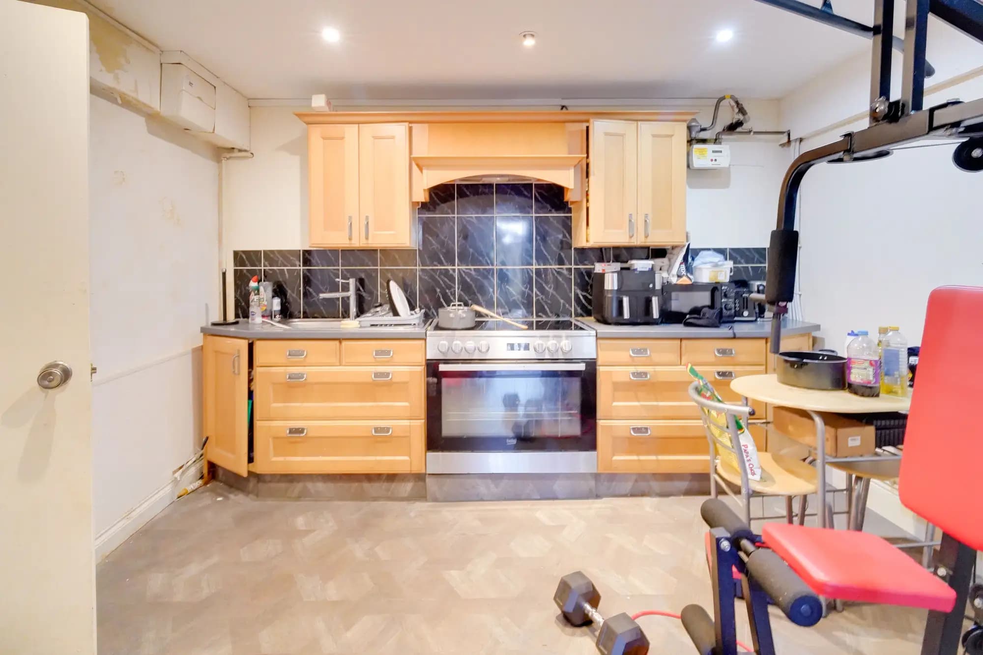 property photo 15 of 37