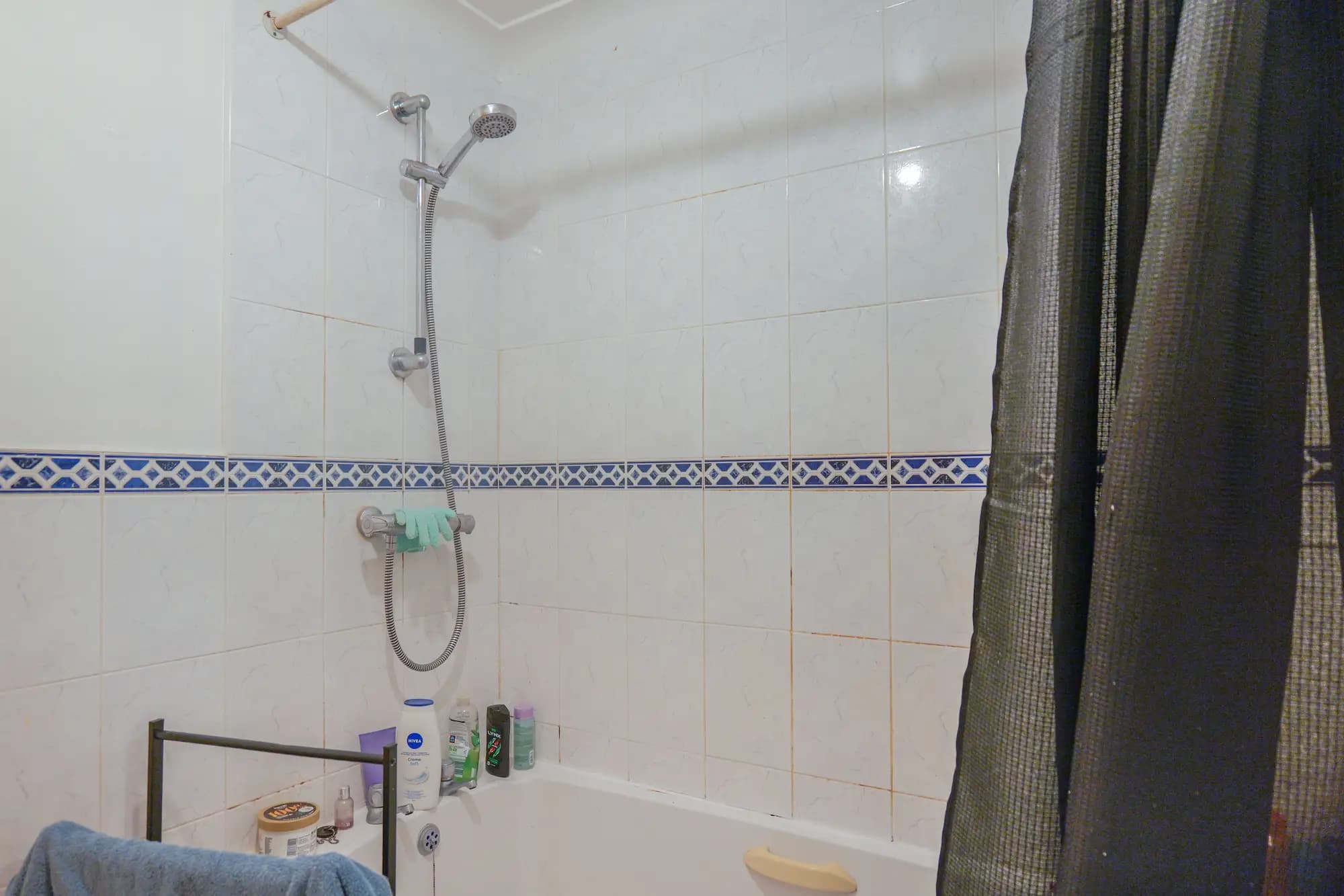 property photo 10 of 24
