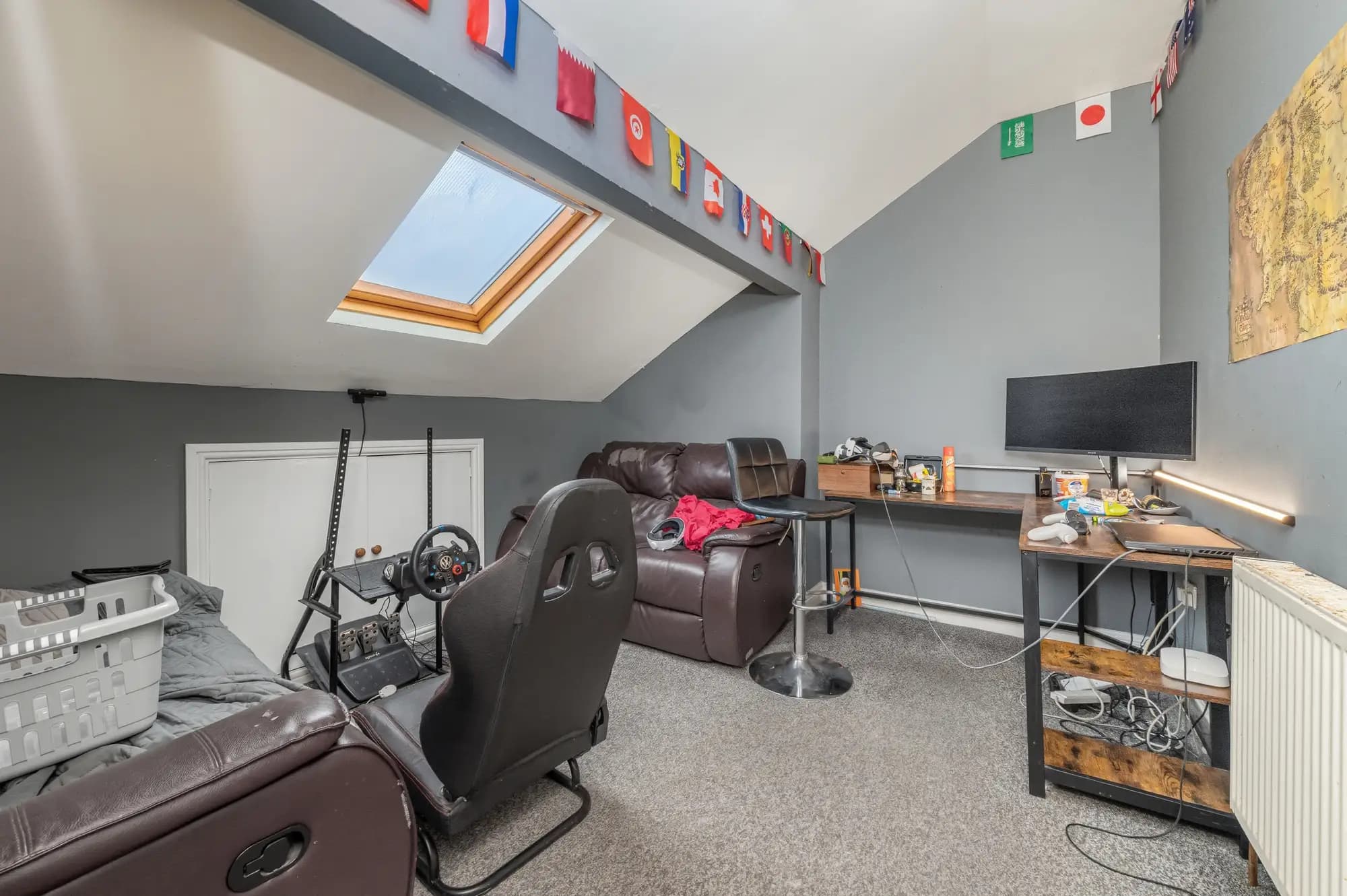 property photo 12 of 20