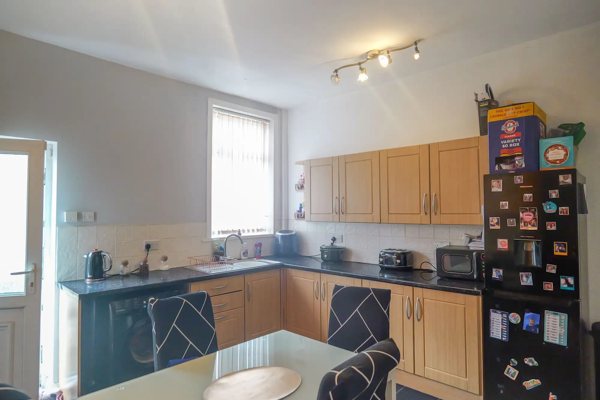 property photo 4 of 20