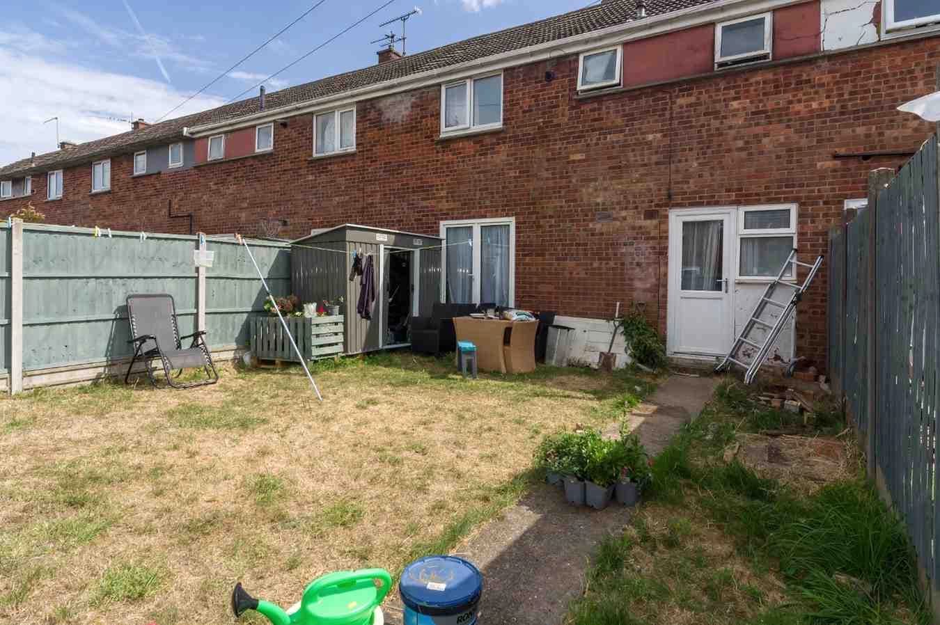 property photo 32 of 34