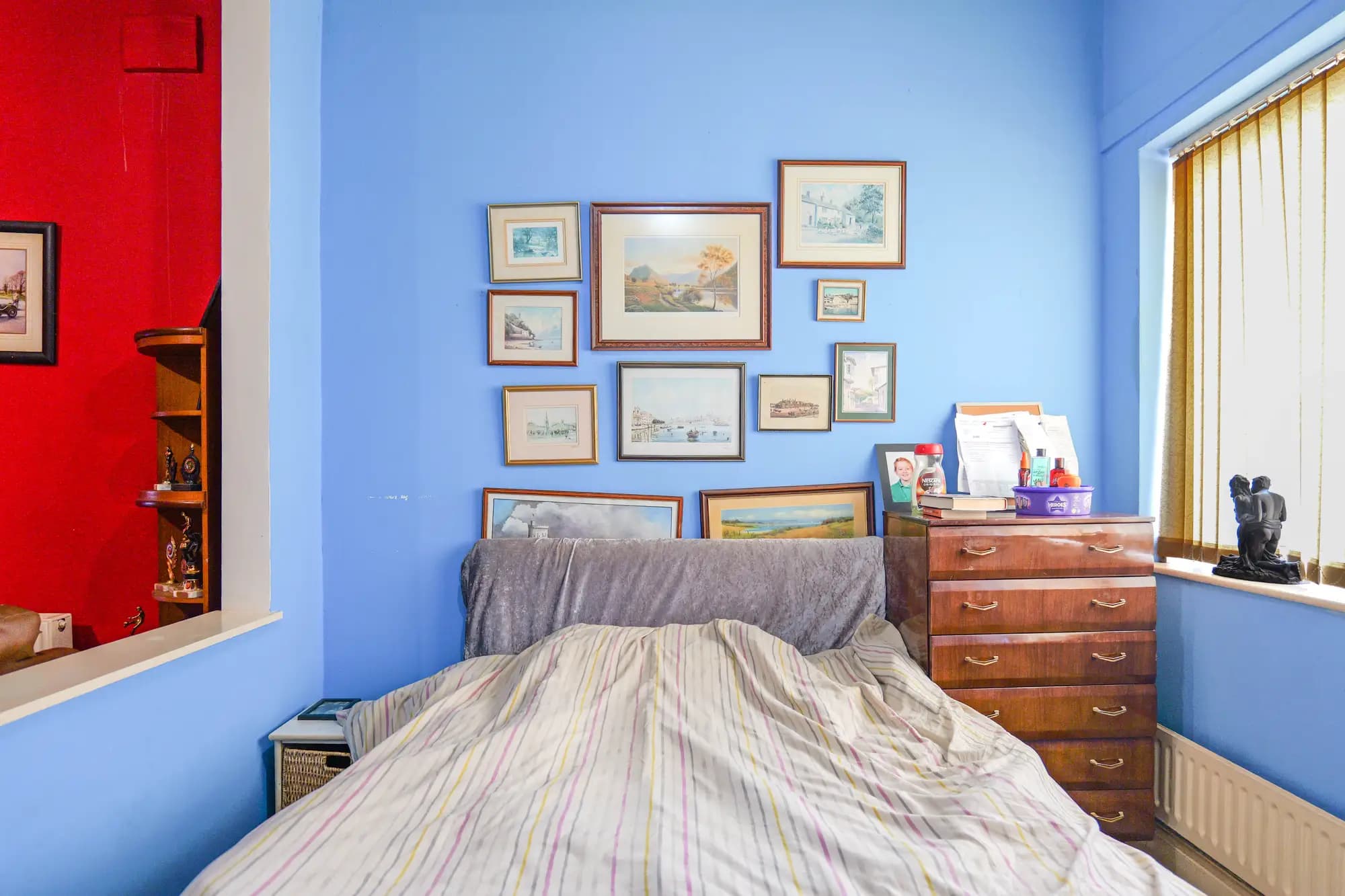 property photo 31 of 54
