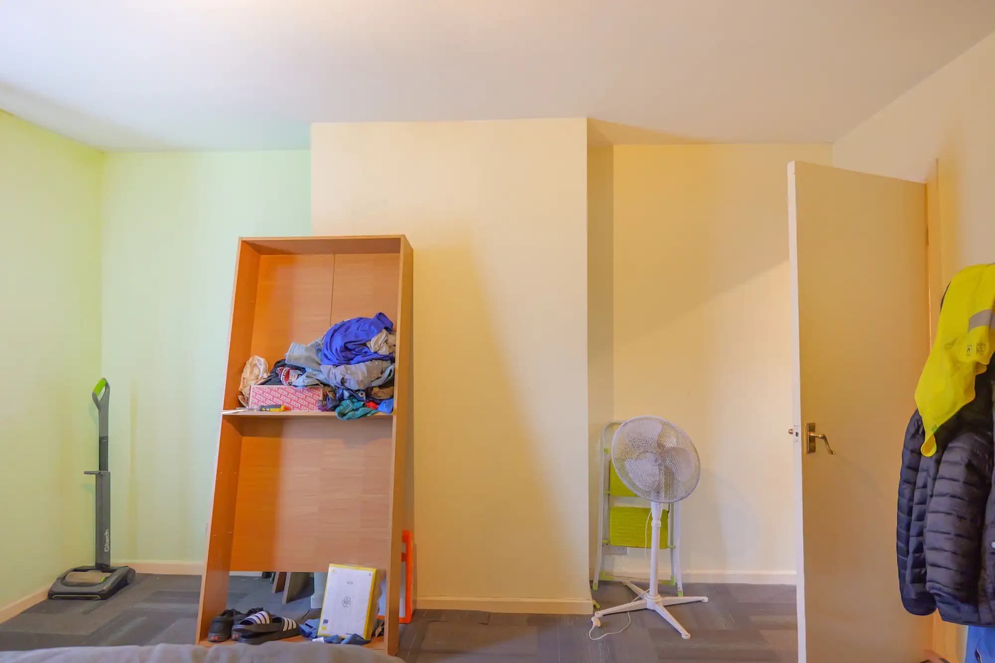 property photo 9 of 24