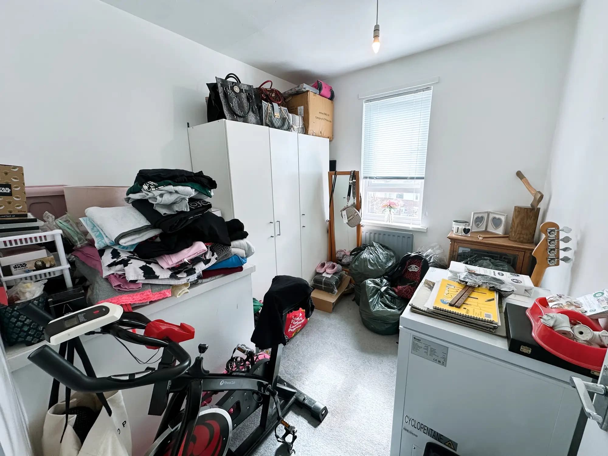 property photo 14 of 32