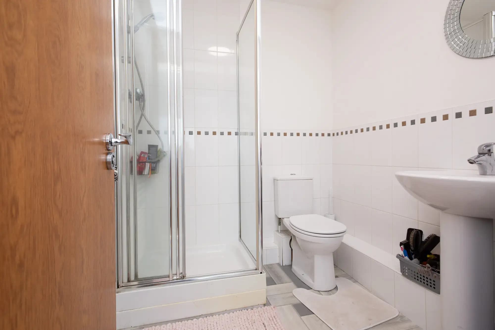 property photo 14 of 25