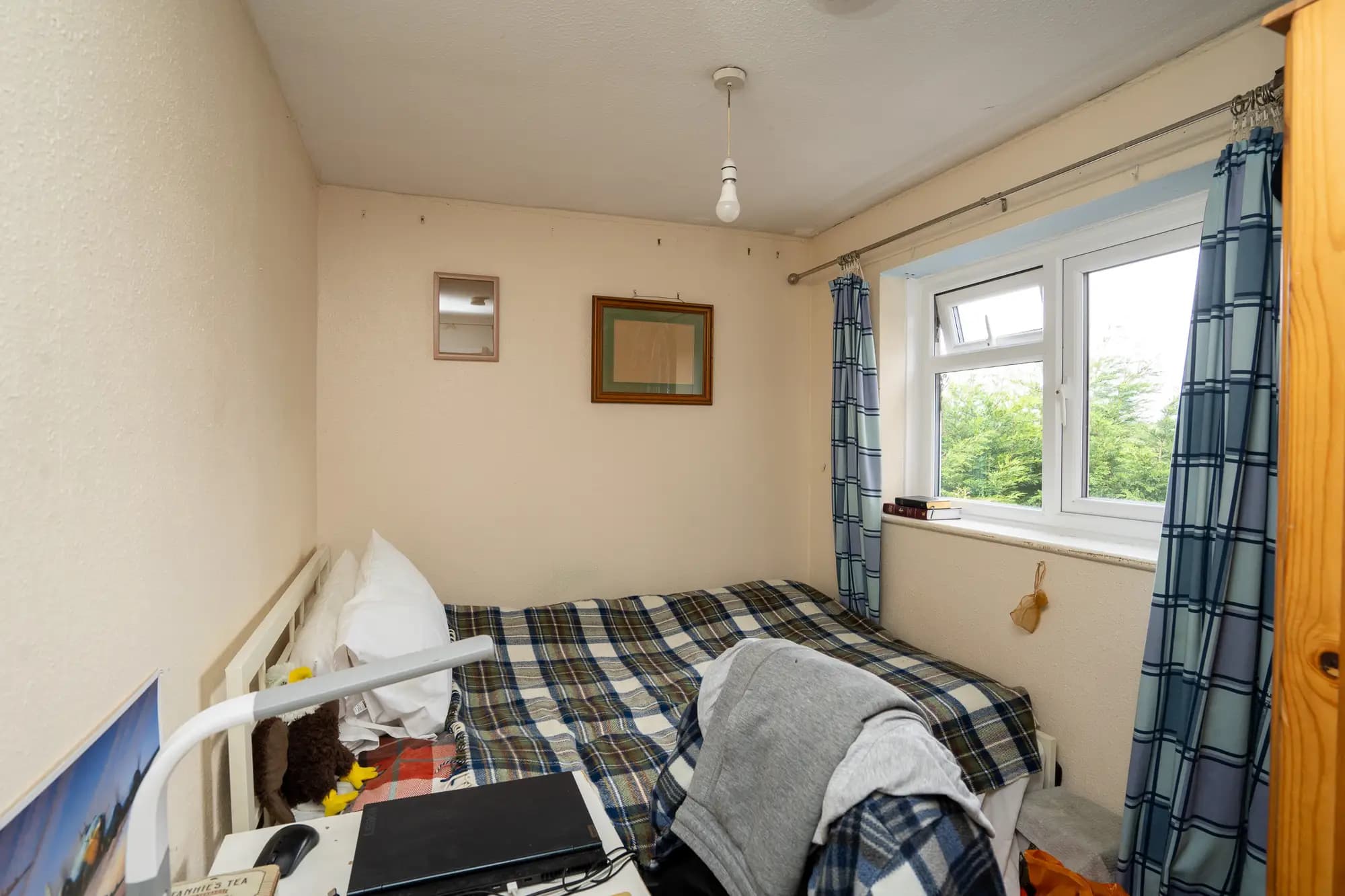 property photo 18 of 27